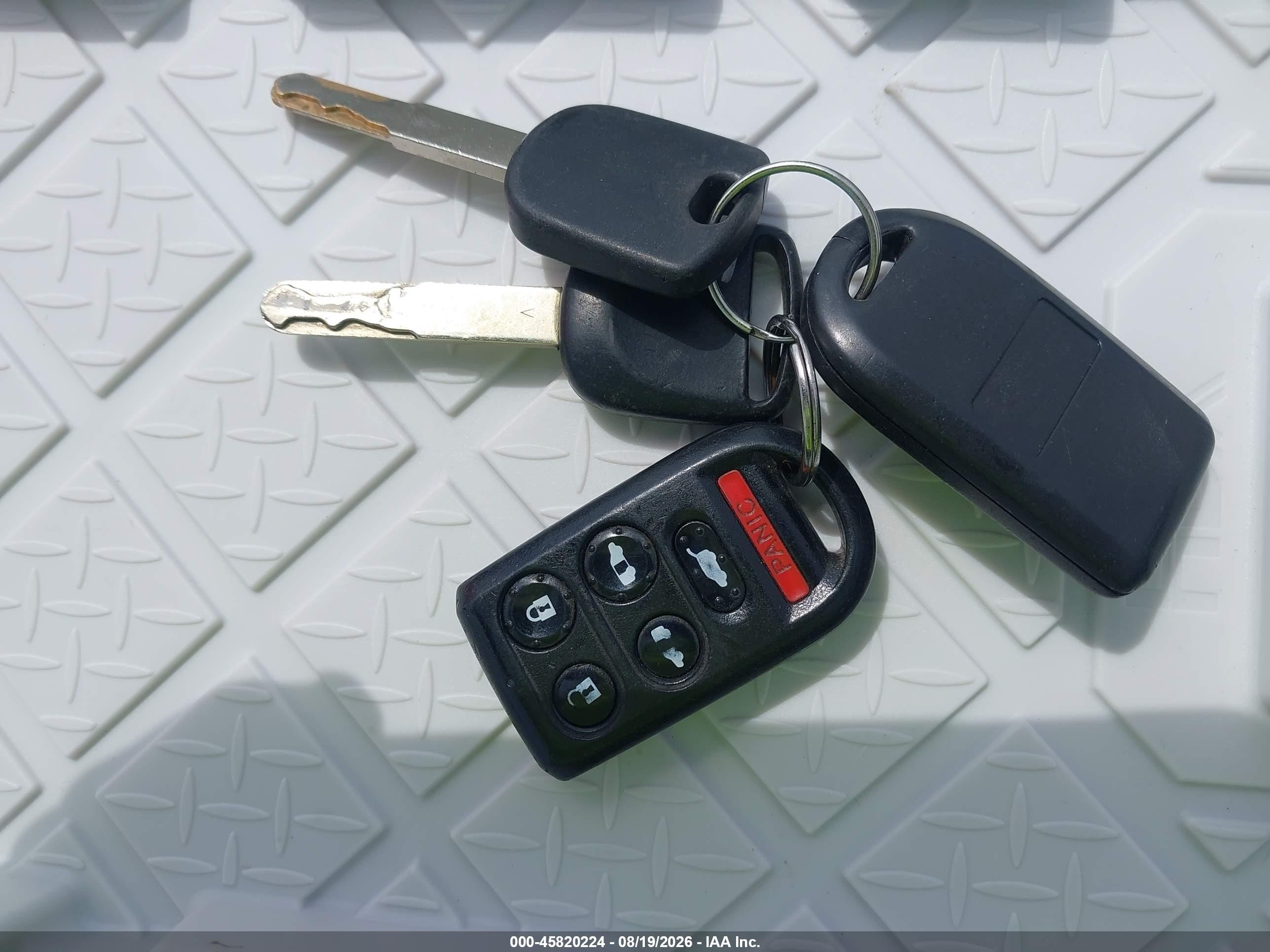2008 Honda Odyssey Touring Черный vin: 5FNRL38828B055380