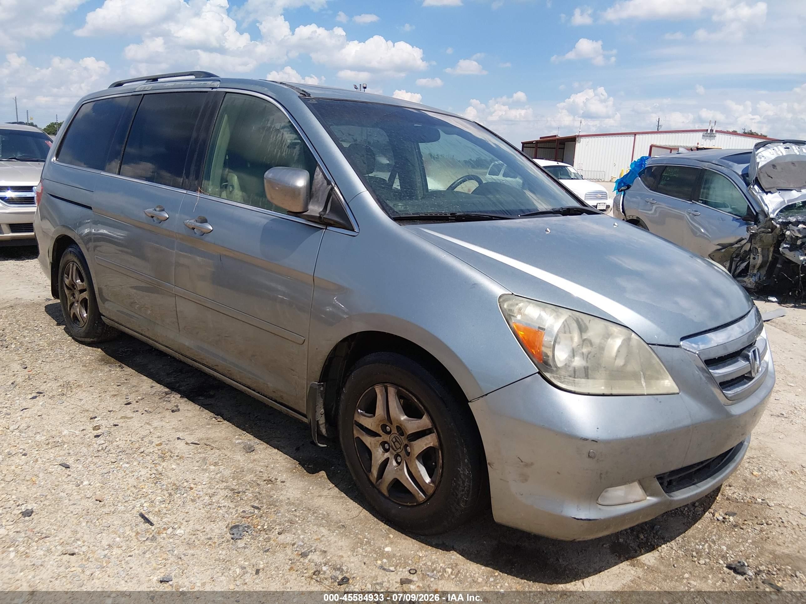 2005 Honda Odyssey Touring Light Blue vin: 5FNRL38835B119387