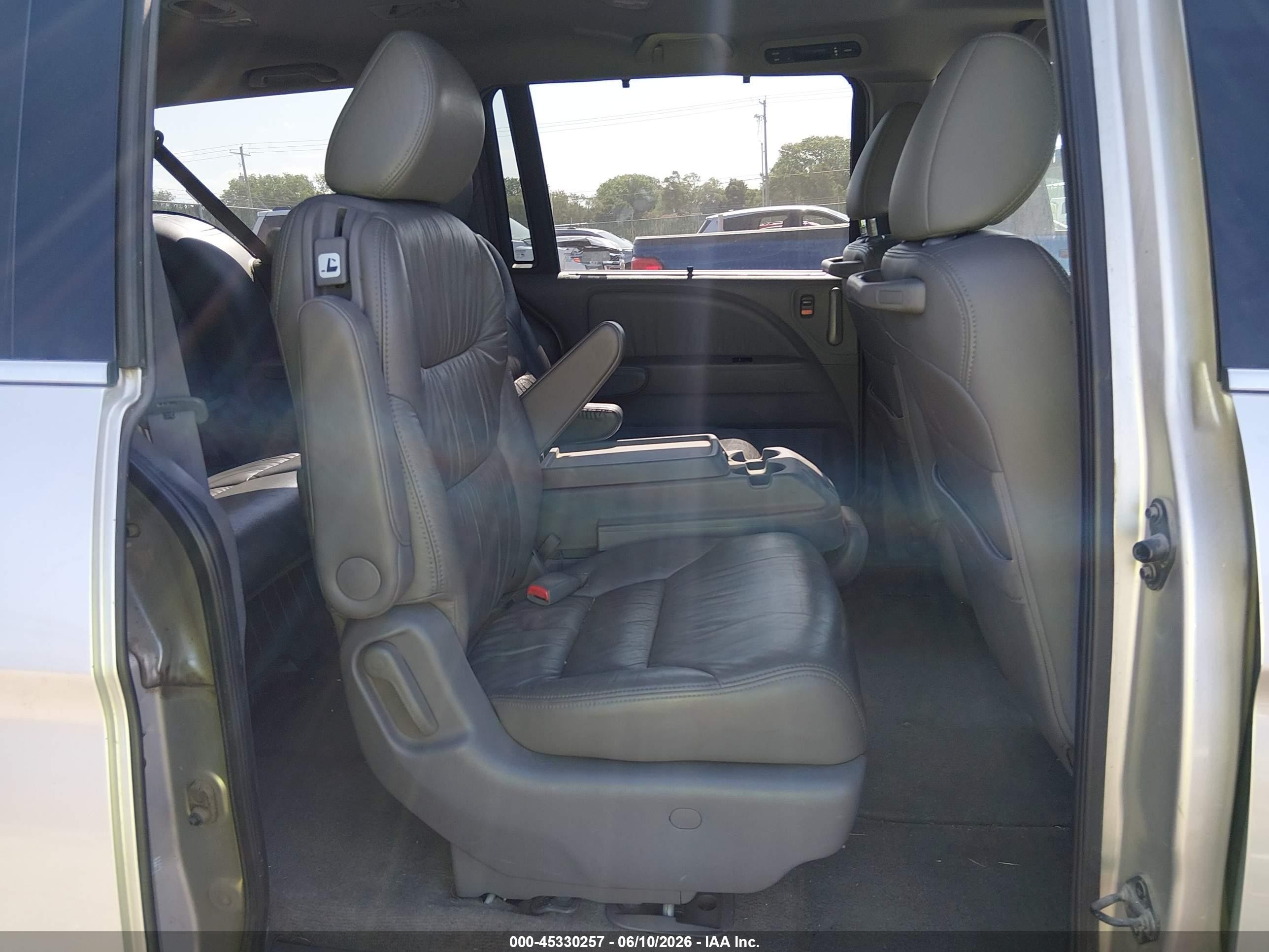 2008 Honda Odyssey Touring Серый vin: 5FNRL38838B035655