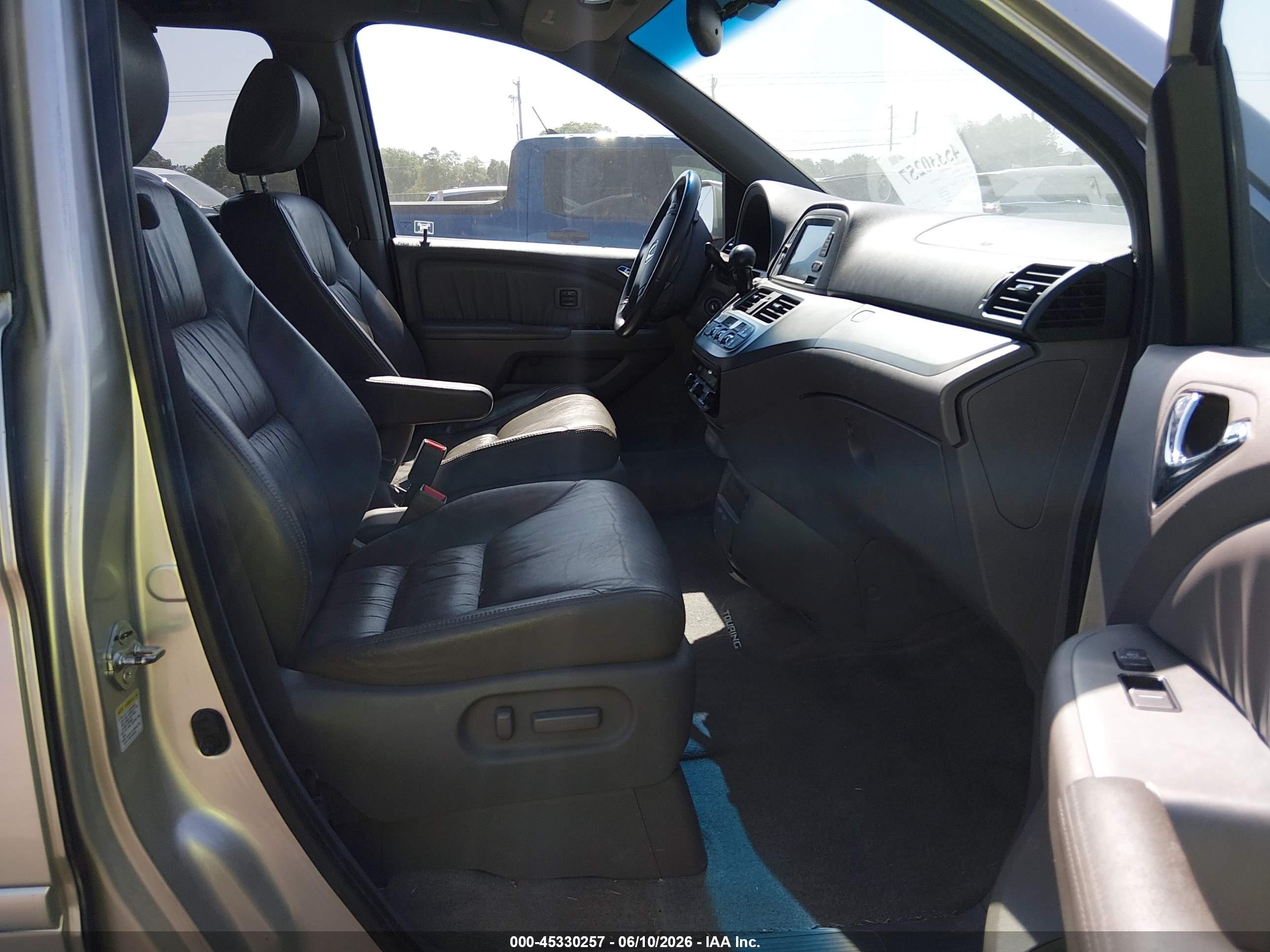 2008 Honda Odyssey Touring Серый vin: 5FNRL38838B035655