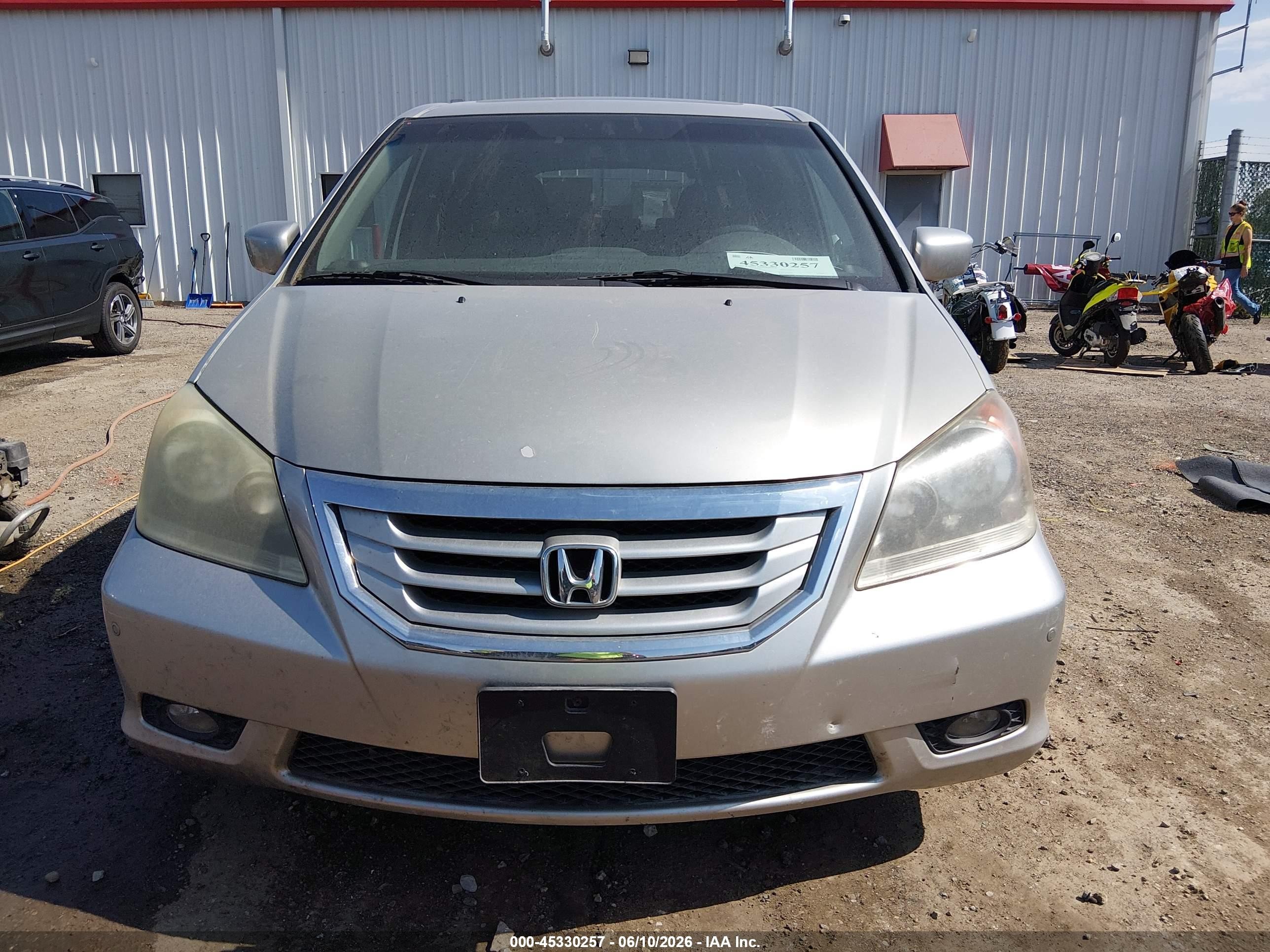 2008 Honda Odyssey Touring Серый vin: 5FNRL38838B035655
