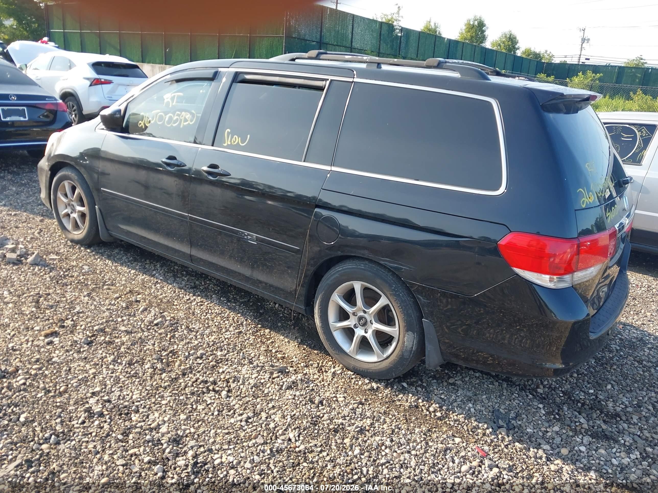 2008 Honda Odyssey Touring Black vin: 5FNRL38838B112198