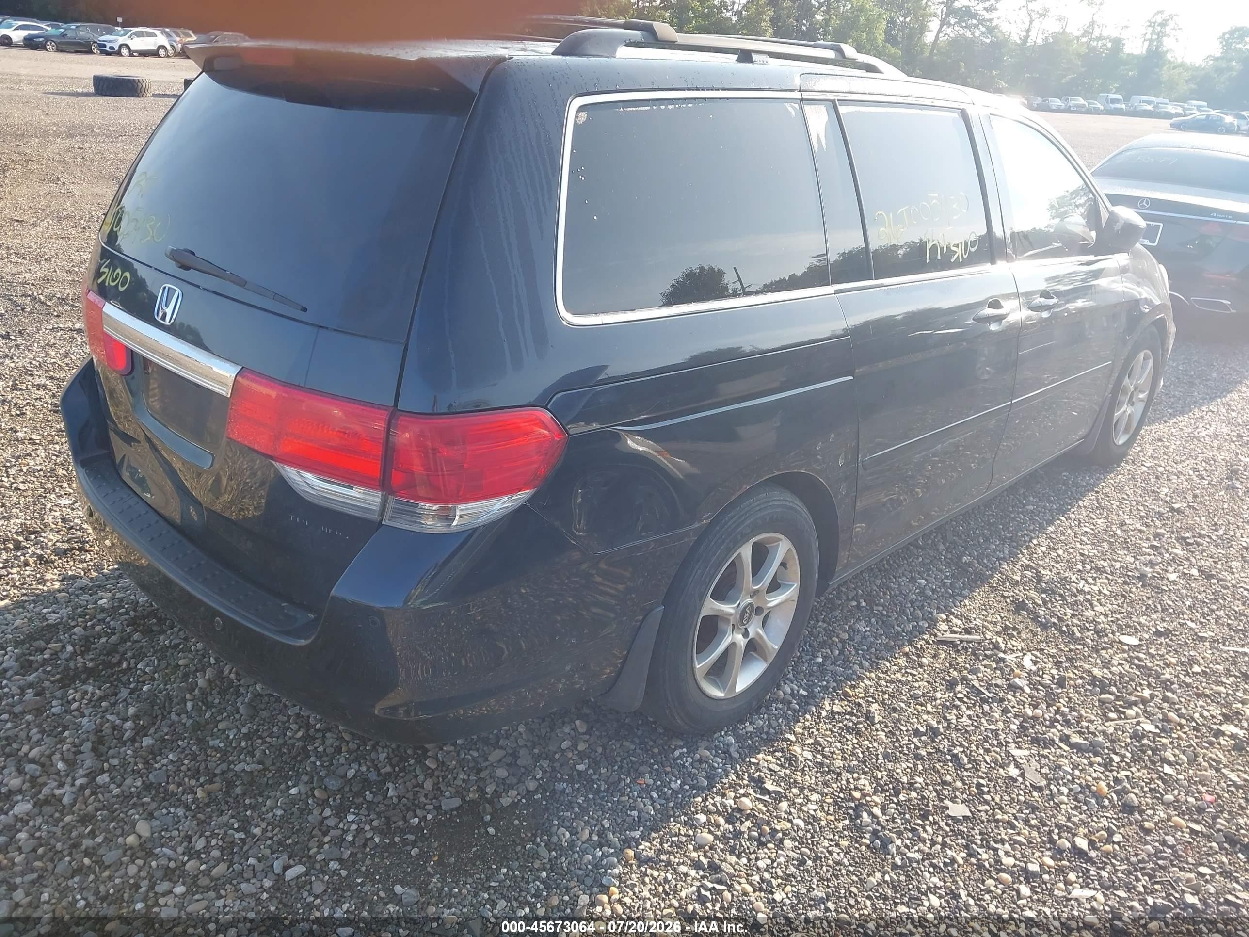 2008 Honda Odyssey Touring Black vin: 5FNRL38838B112198