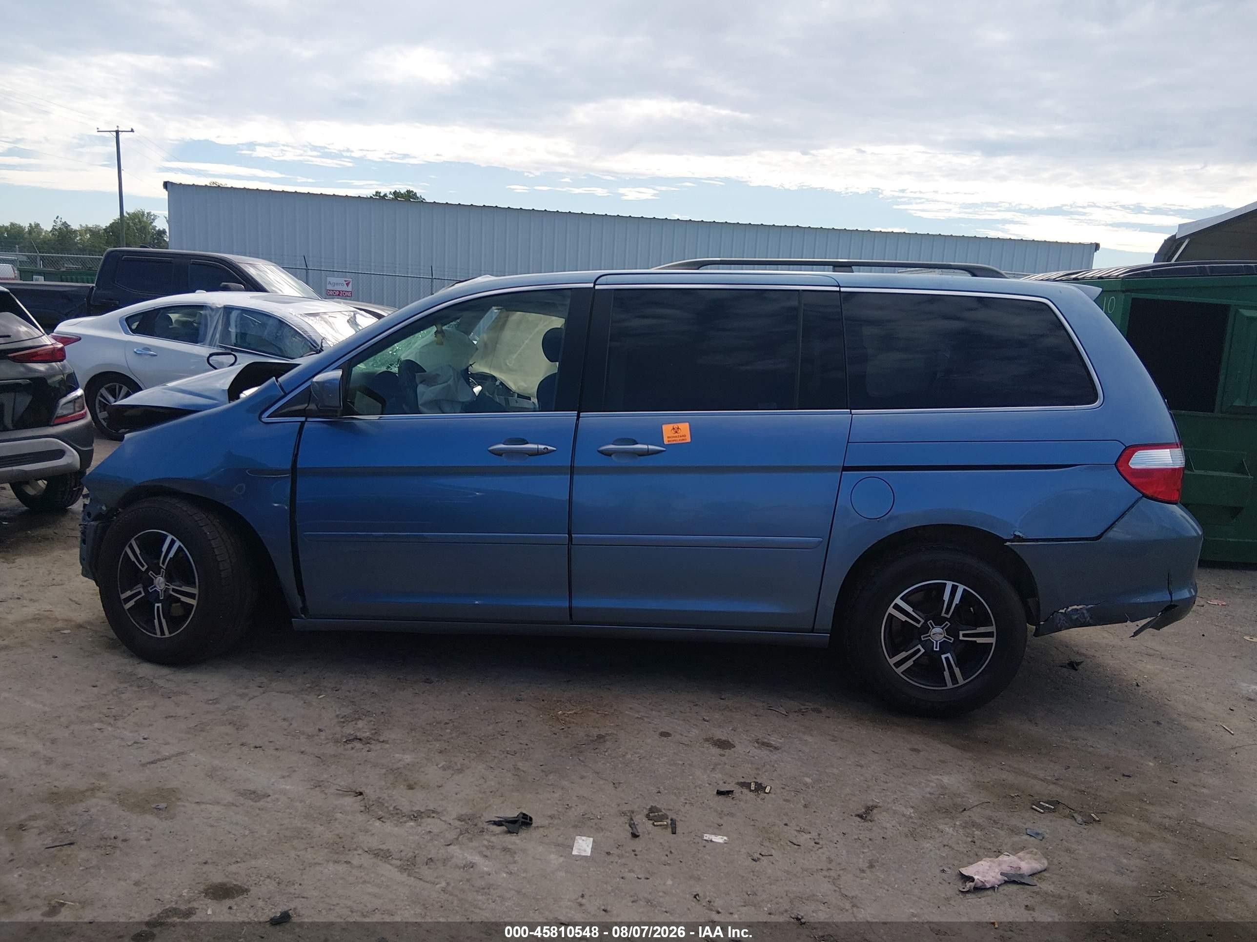 2005 Honda Odyssey Touring Light Blue vin: 5FNRL38845B120113