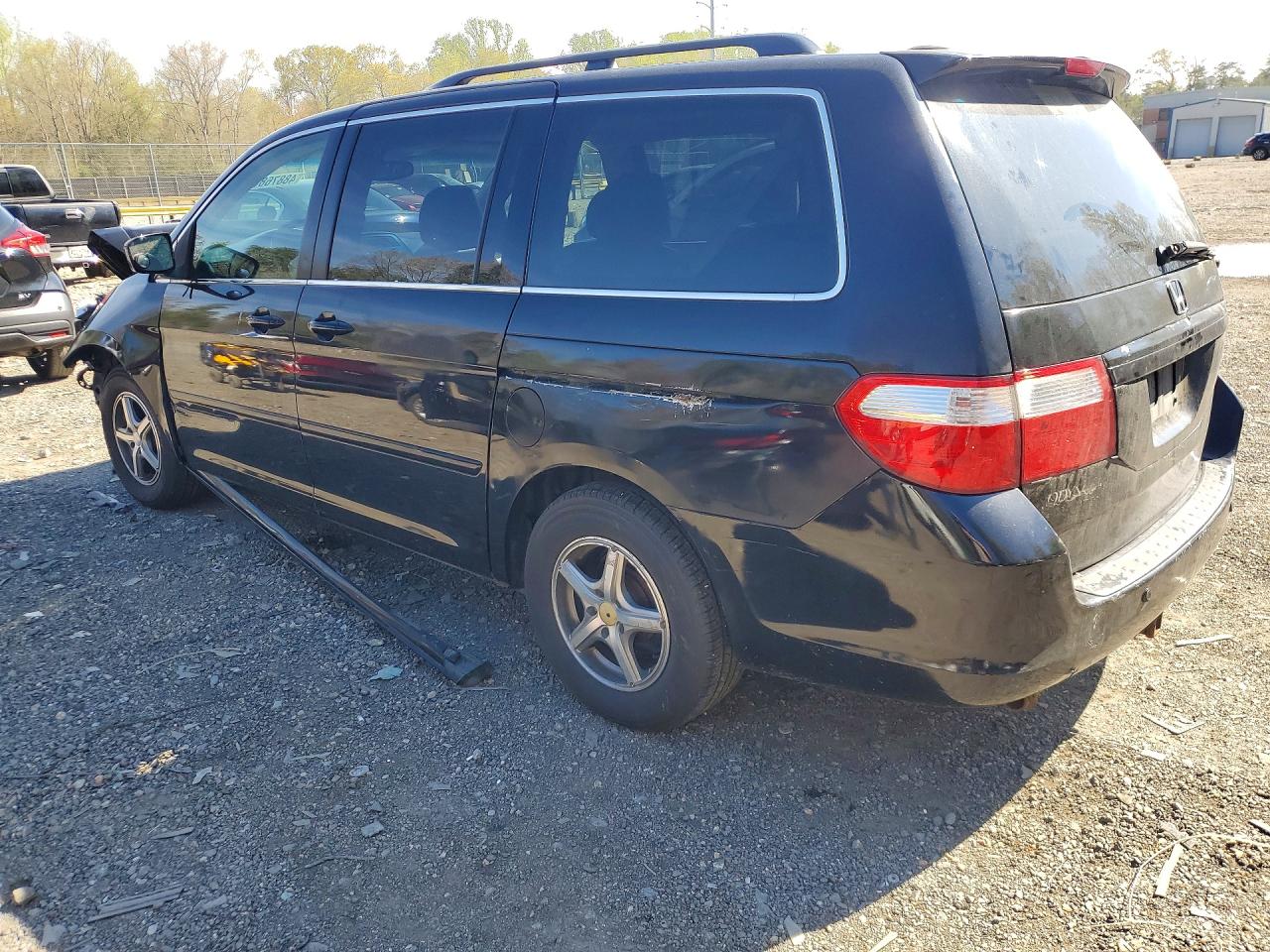 2006 Honda Odyssey Touring Black vin: 5FNRL38846B080052