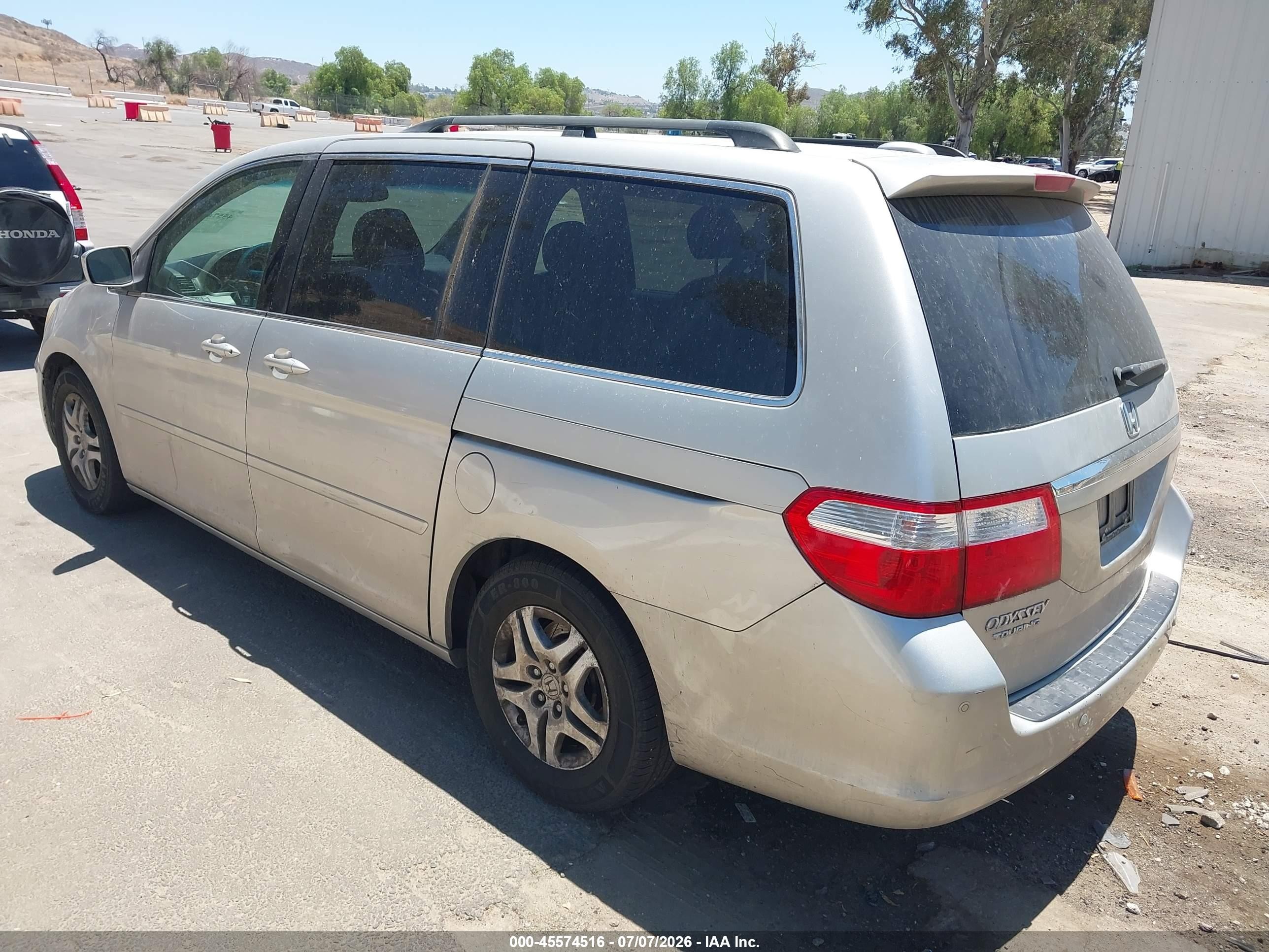 2007 Honda Odyssey Touring Silver vin: 5FNRL38847B036909