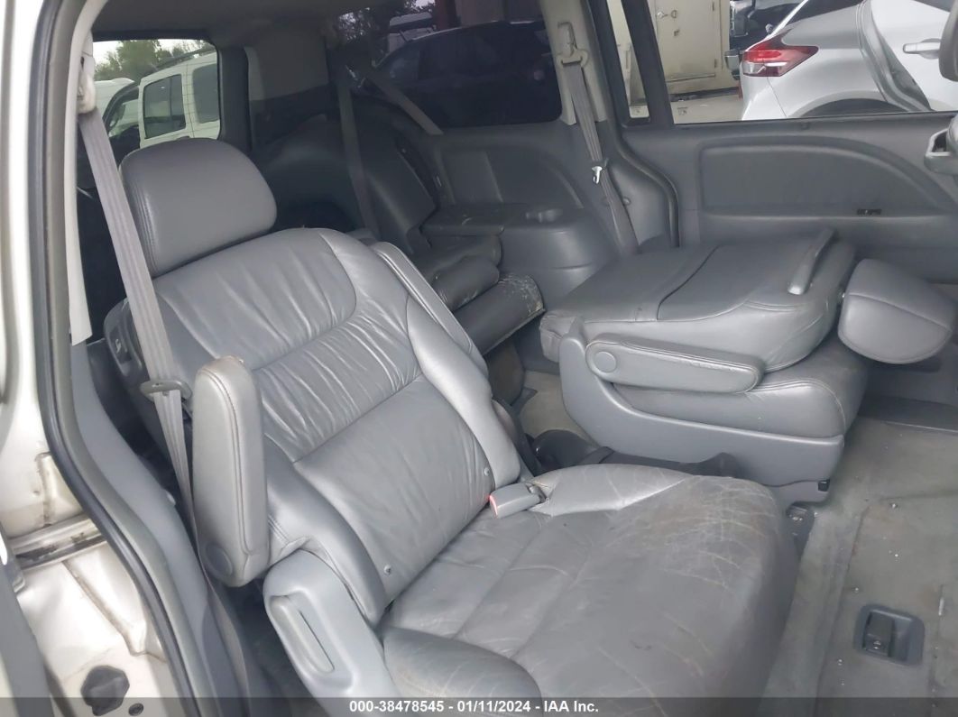 2005 Honda Odyssey Touring Silver vin: 5FNRL38855B045180
