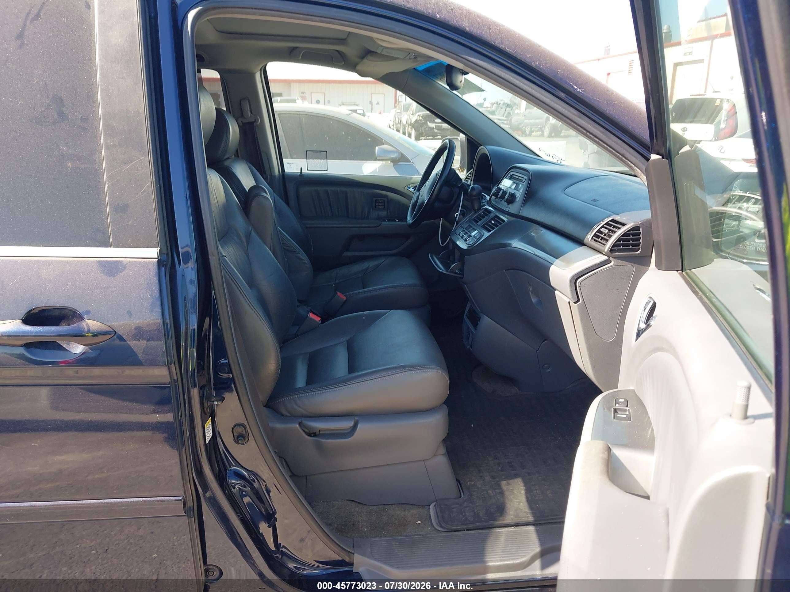 2006 Honda Odyssey Touring Blue vin: 5FNRL38856B050767