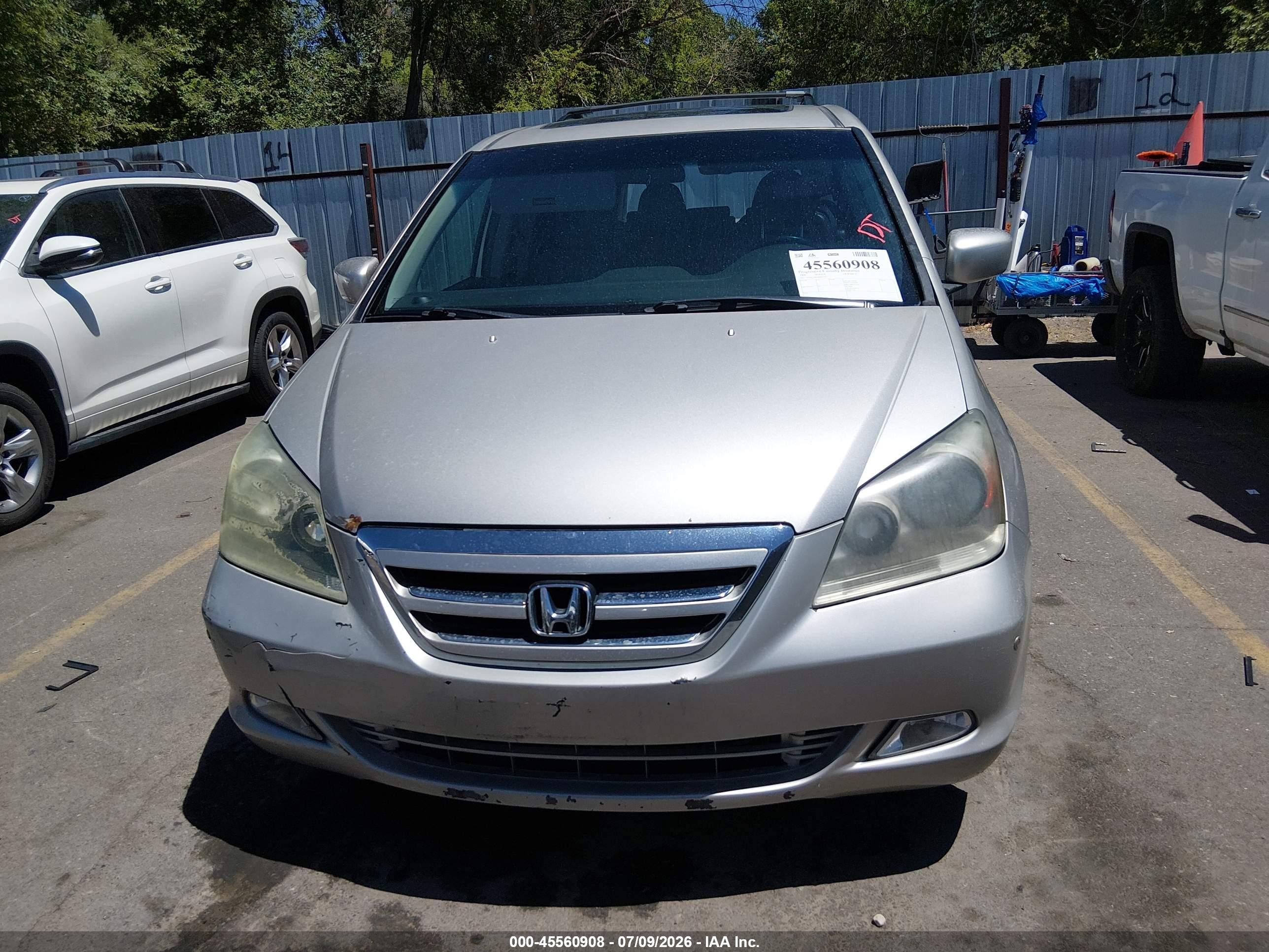 2006 Honda Odyssey Touring Beige vin: 5FNRL38856B067293