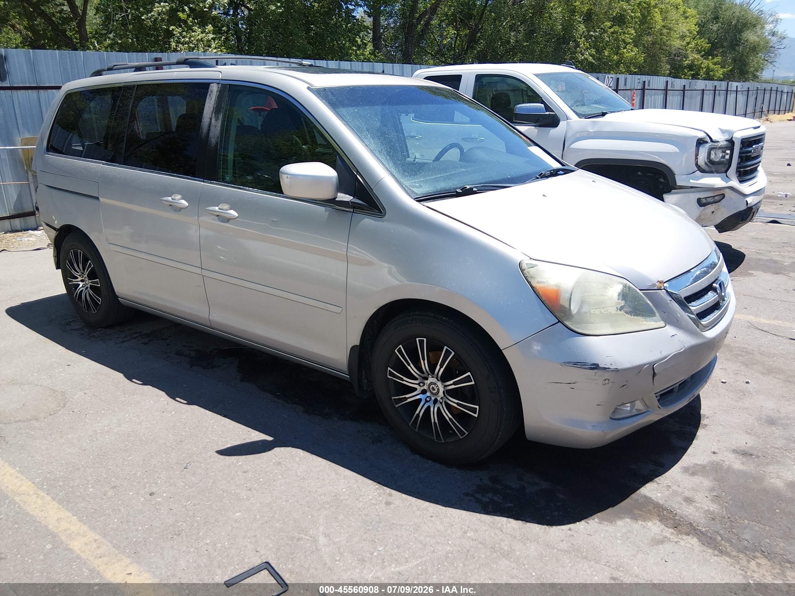 2006 Honda Odyssey Touring Beige vin: 5FNRL38856B067293