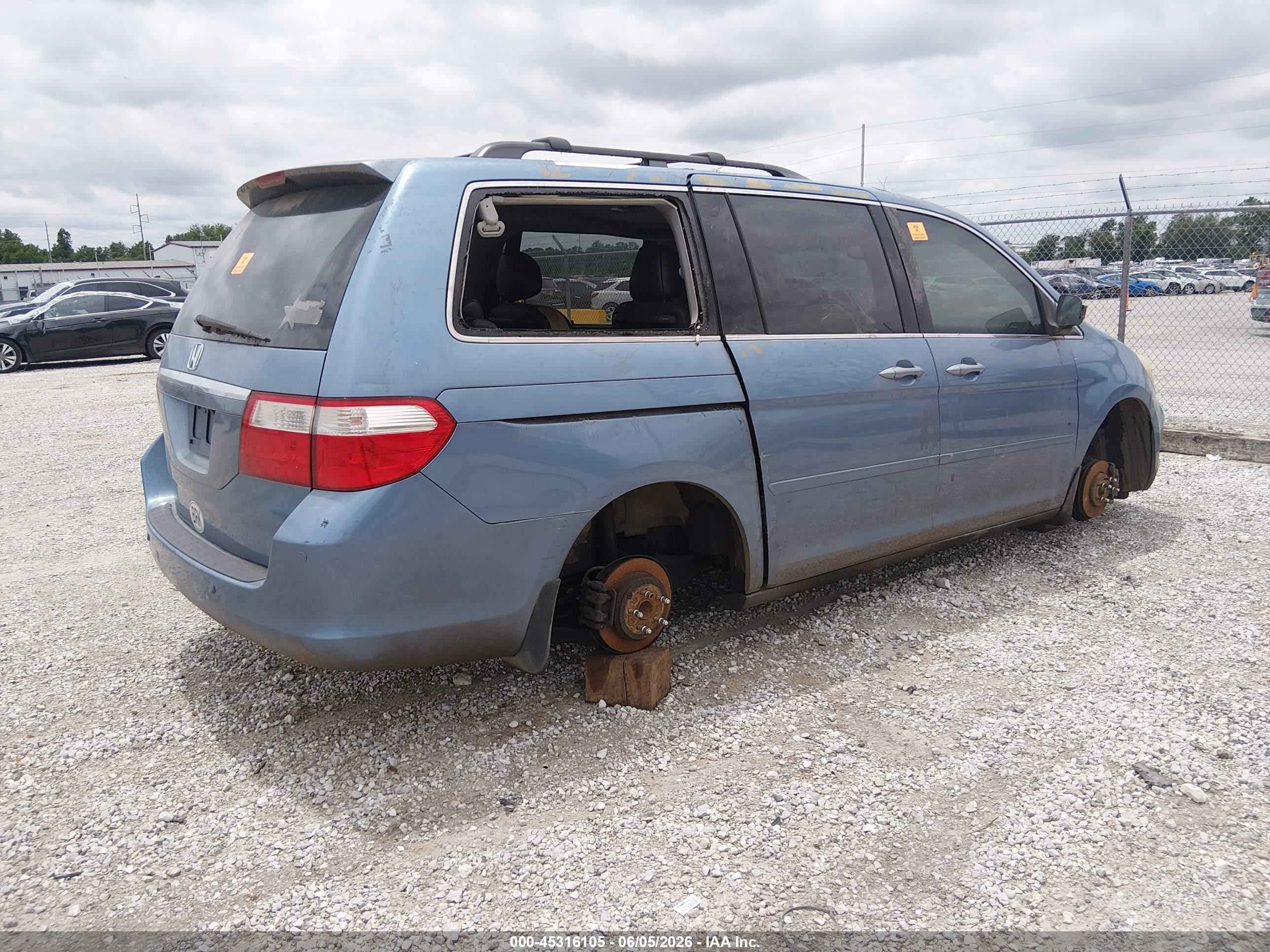 2006 Honda Odyssey Touring Blue vin: 5FNRL38856B122941