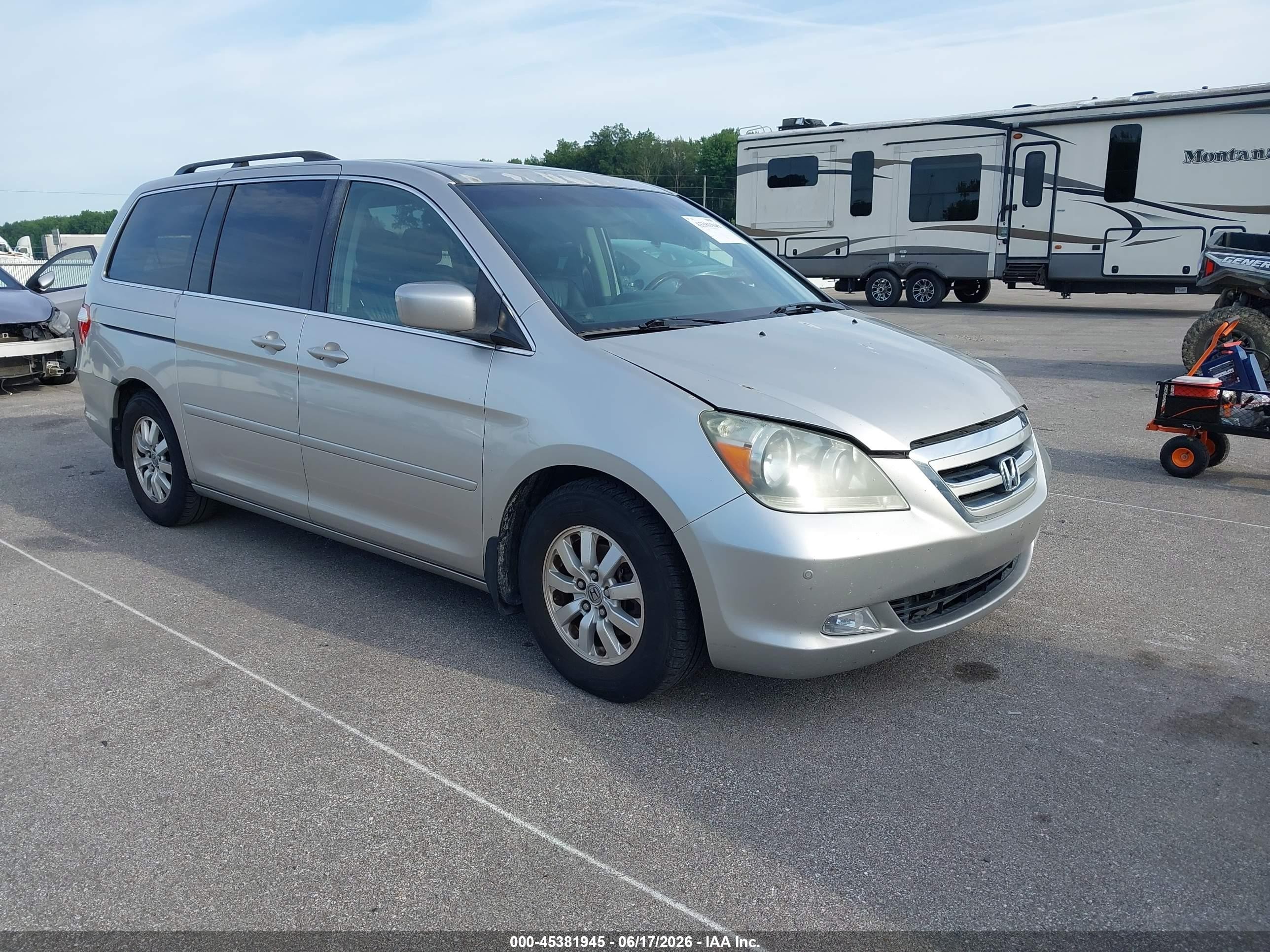 2007 Honda Odyssey Touring Серебряный vin: 5FNRL38857B124898