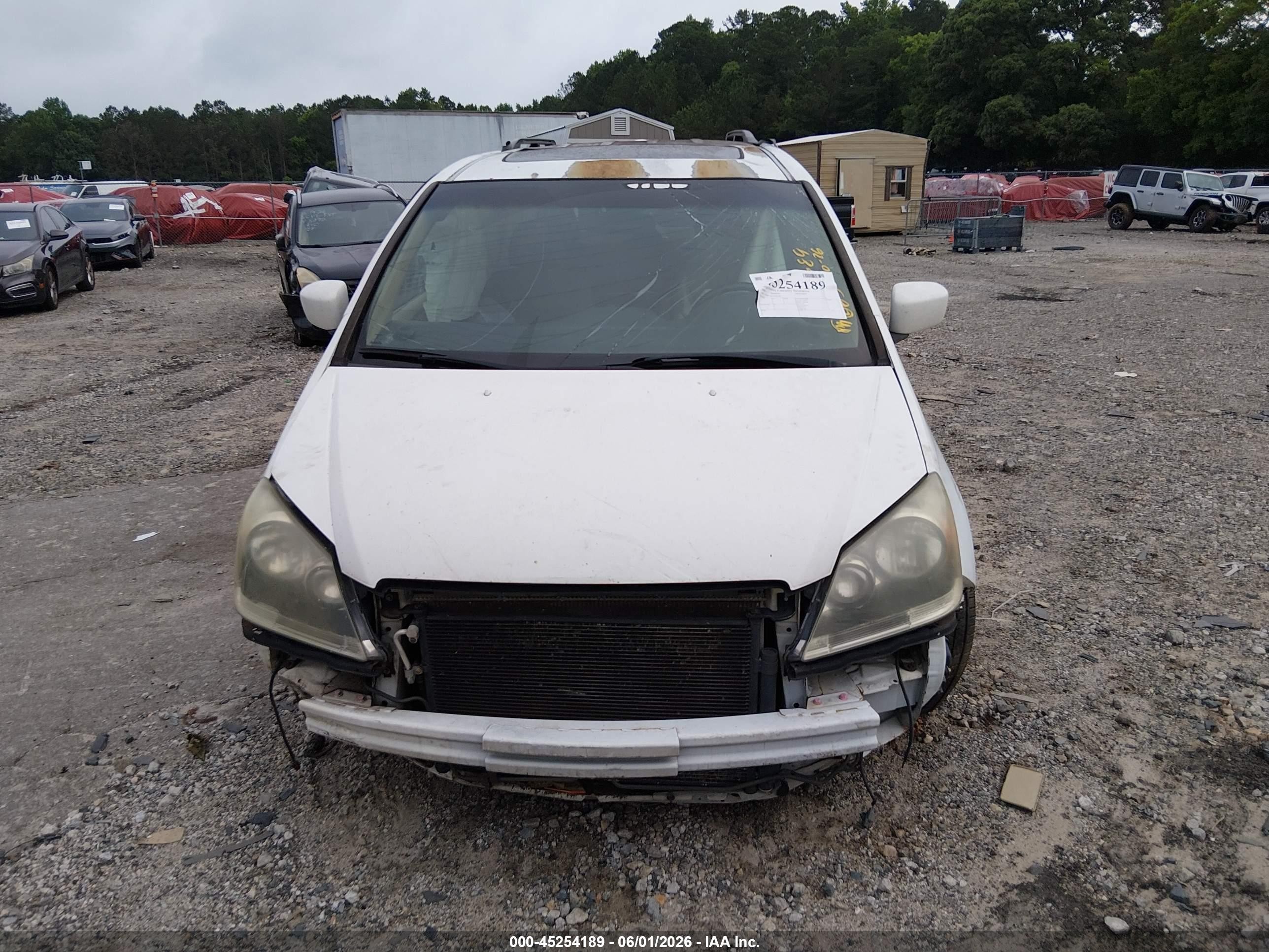 2006 Honda Odyssey Touring White vin: 5FNRL38866B005689