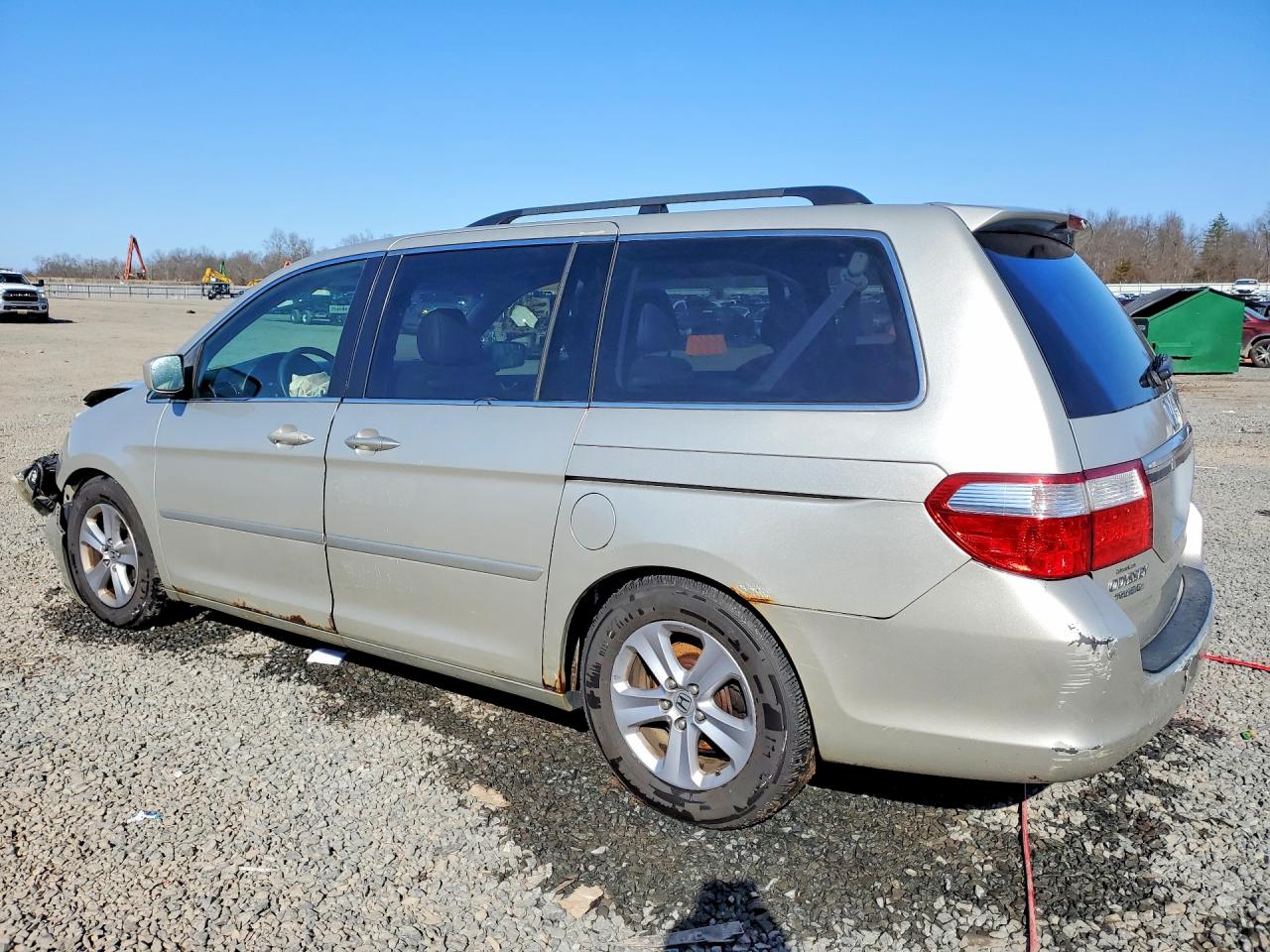 2006 Honda Odyssey Touring Gold vin: 5FNRL38866B044539