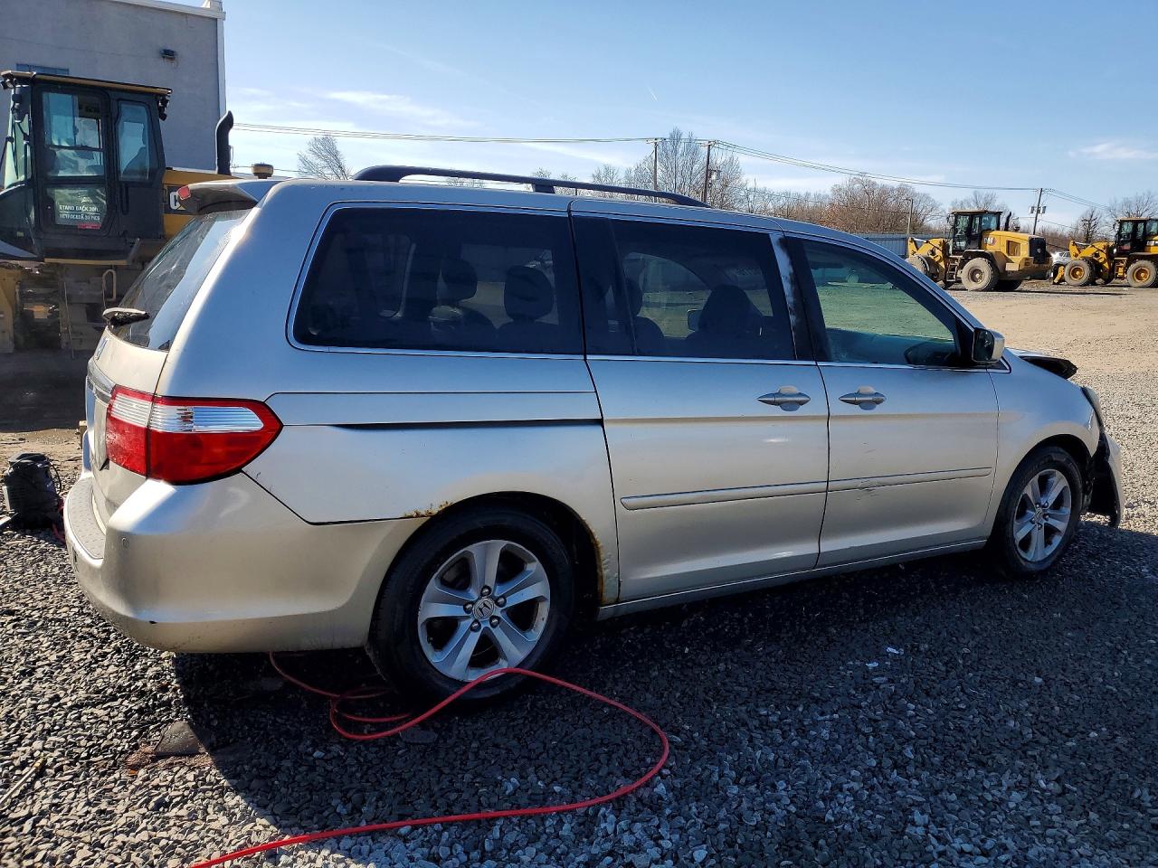 2006 Honda Odyssey Touring Gold vin: 5FNRL38866B044539