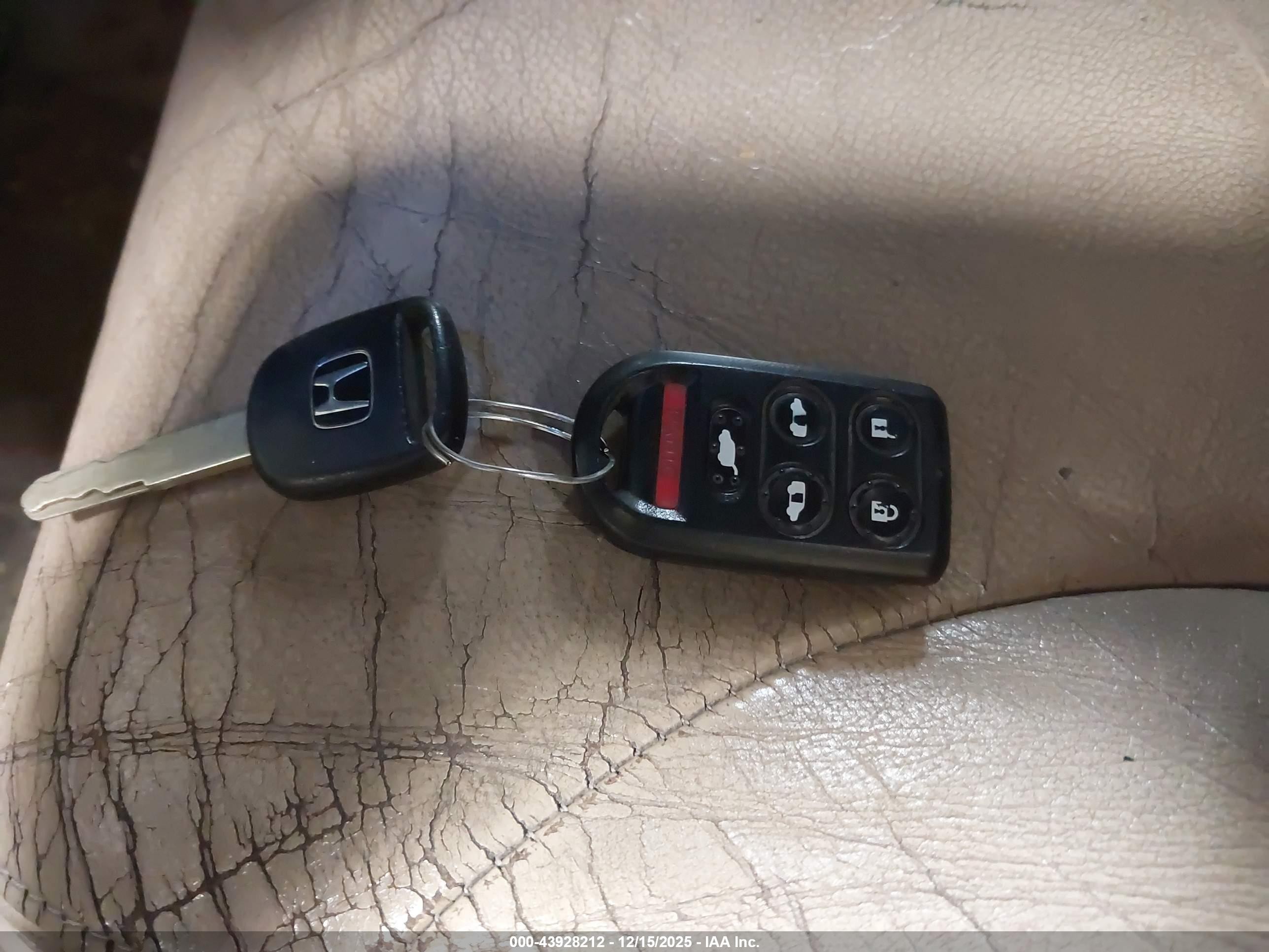 2007 Honda Odyssey Touring Maroon vin: 5FNRL38867B056224