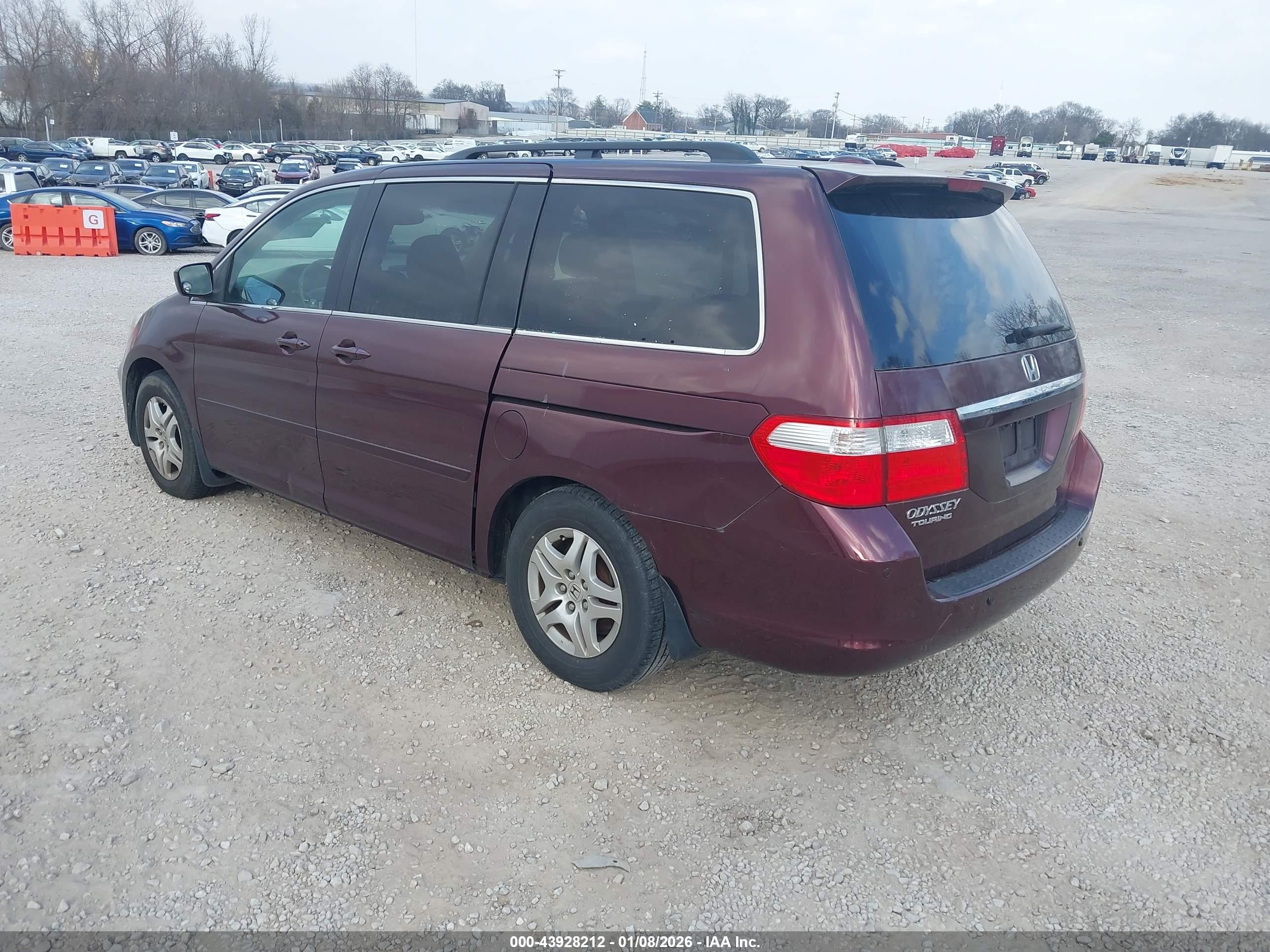 2007 Honda Odyssey Touring Maroon vin: 5FNRL38867B056224