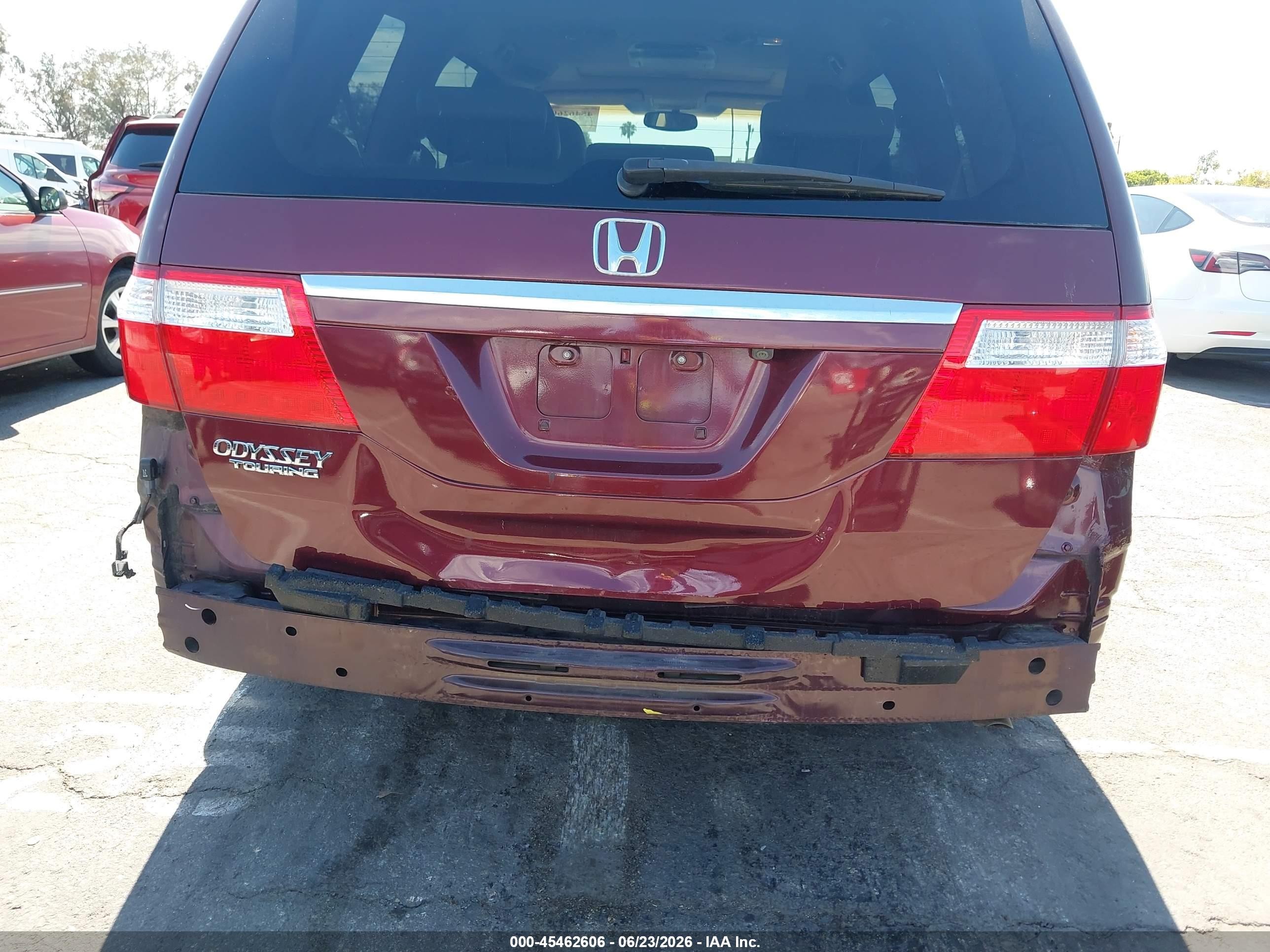 2007 Honda Odyssey Touring Burgundy vin: 5FNRL38867B062900