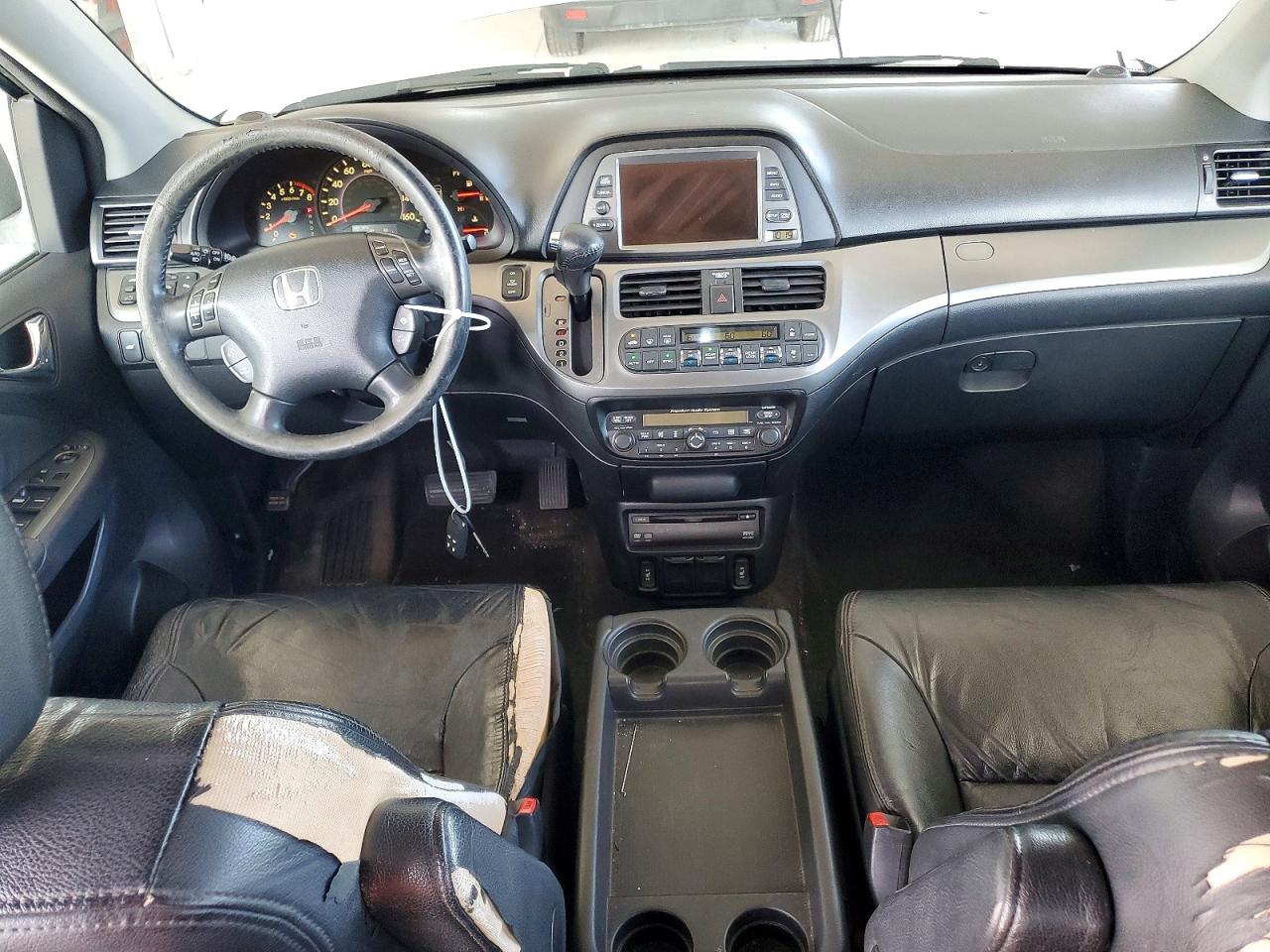 2007 Honda Odyssey Touring Silver vin: 5FNRL38867B089255