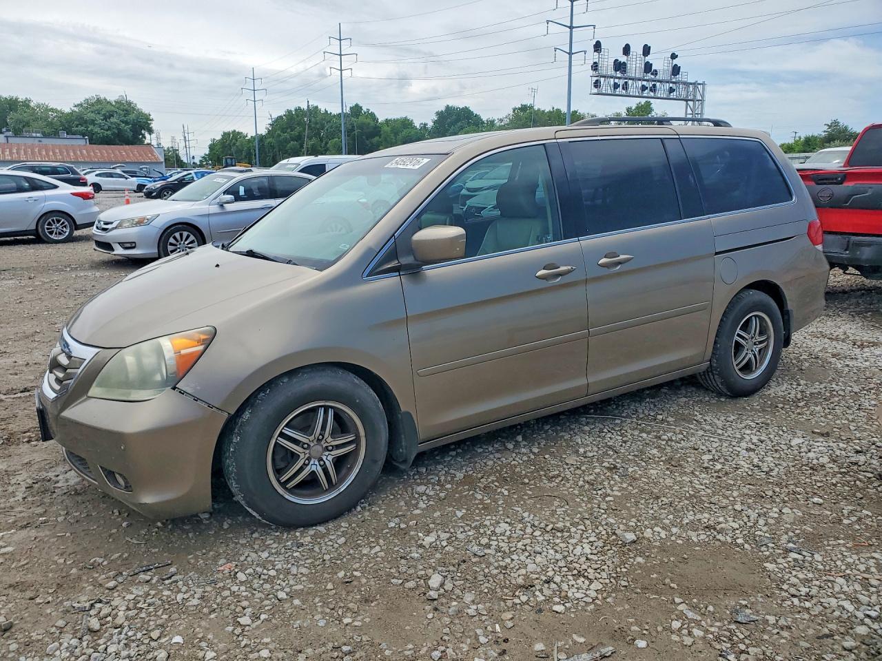 2008 Honda Odyssey Touring Beige vin: 5FNRL38868B016985