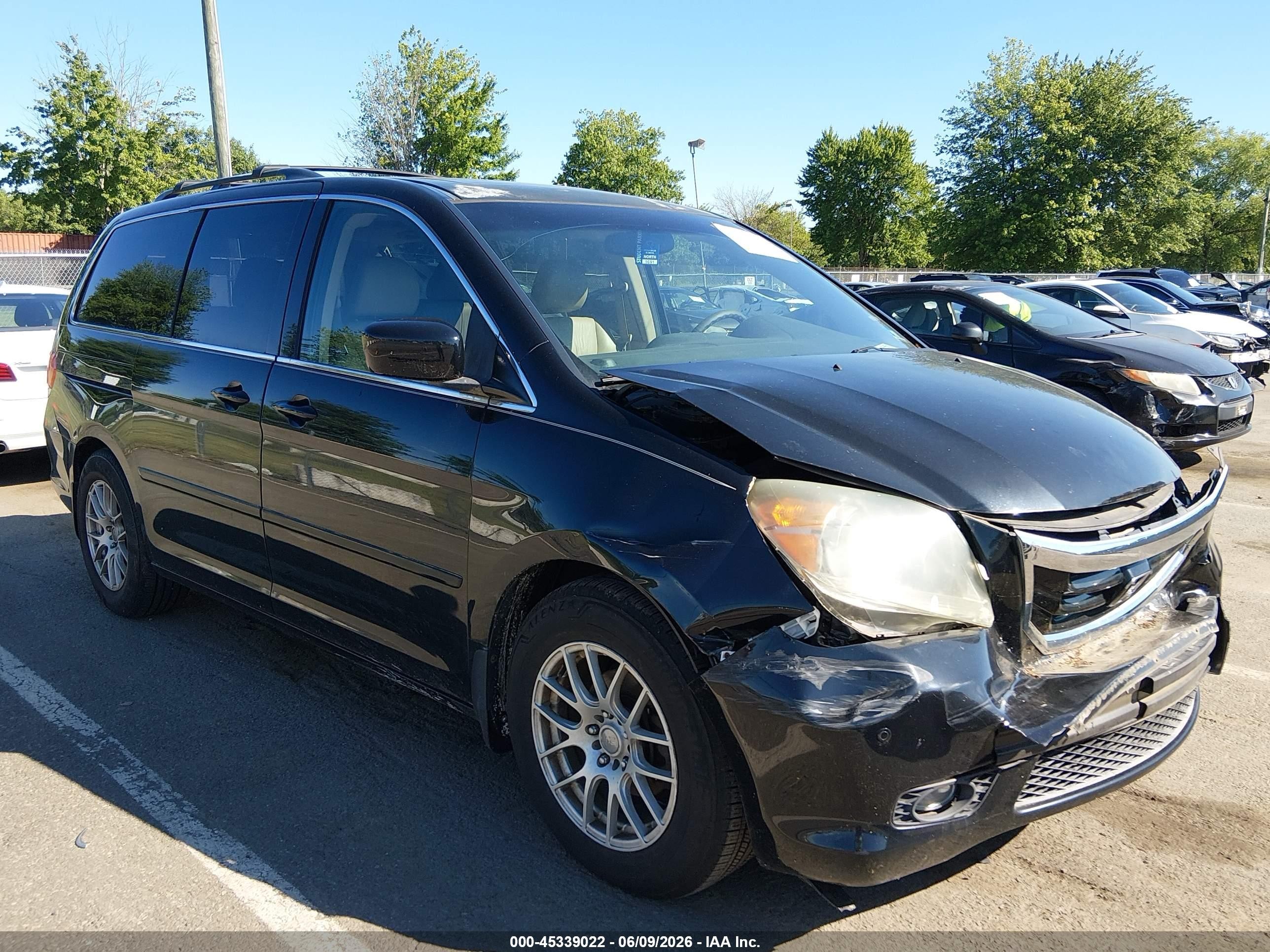 2008 Honda Odyssey Touring Black vin: 5FNRL38868B041241