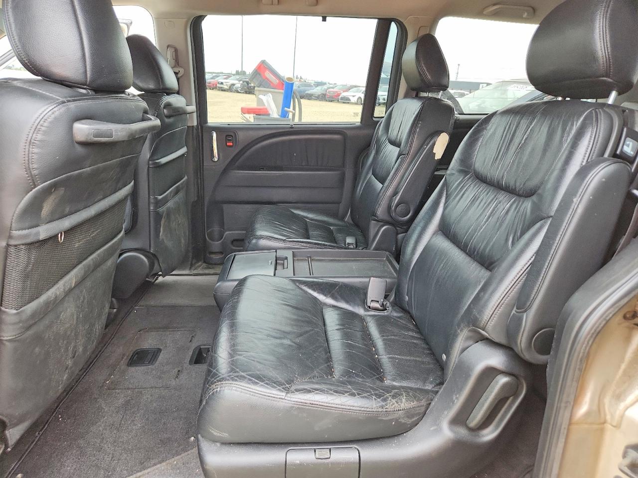 2005 Honda Odyssey Touring Silver vin: 5FNRL38875B500515