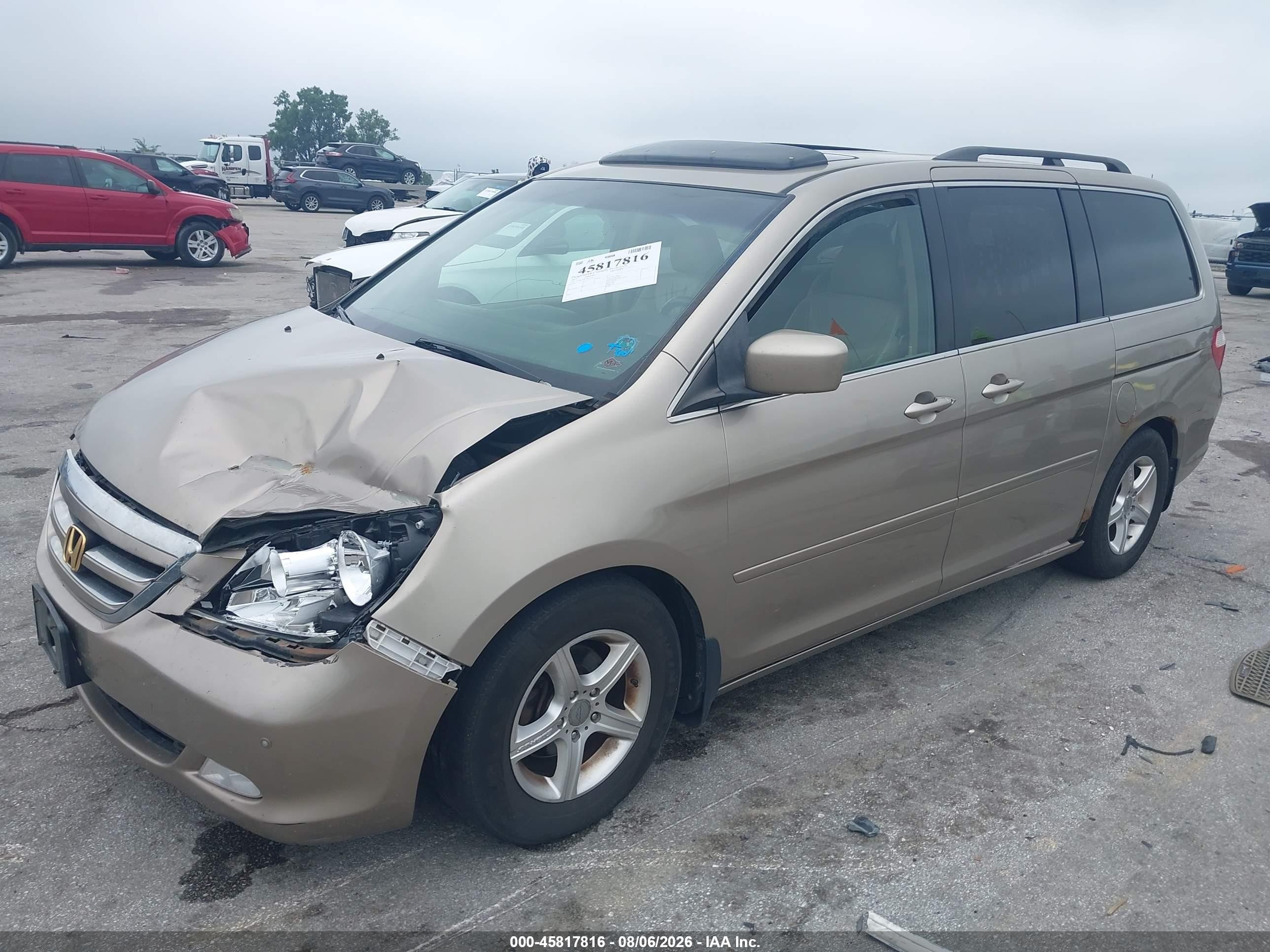 2007 Honda Odyssey Touring Beige vin: 5FNRL38877B104247