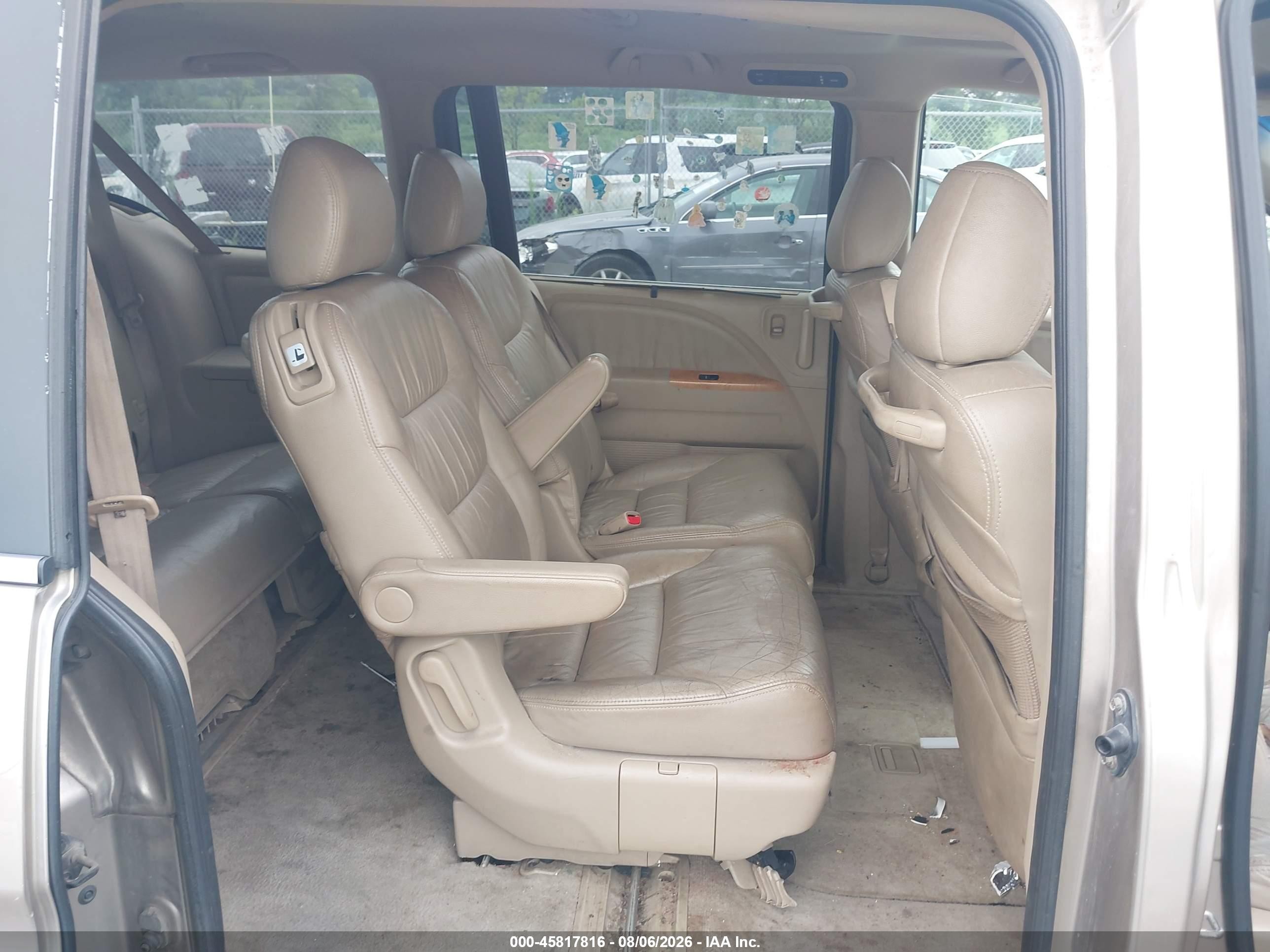 2007 Honda Odyssey Touring Beige vin: 5FNRL38877B104247