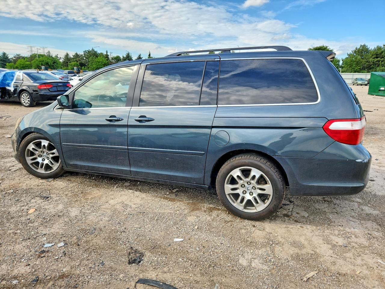 2006 Honda Odyssey Touring Gray vin: 5FNRL38886B101985