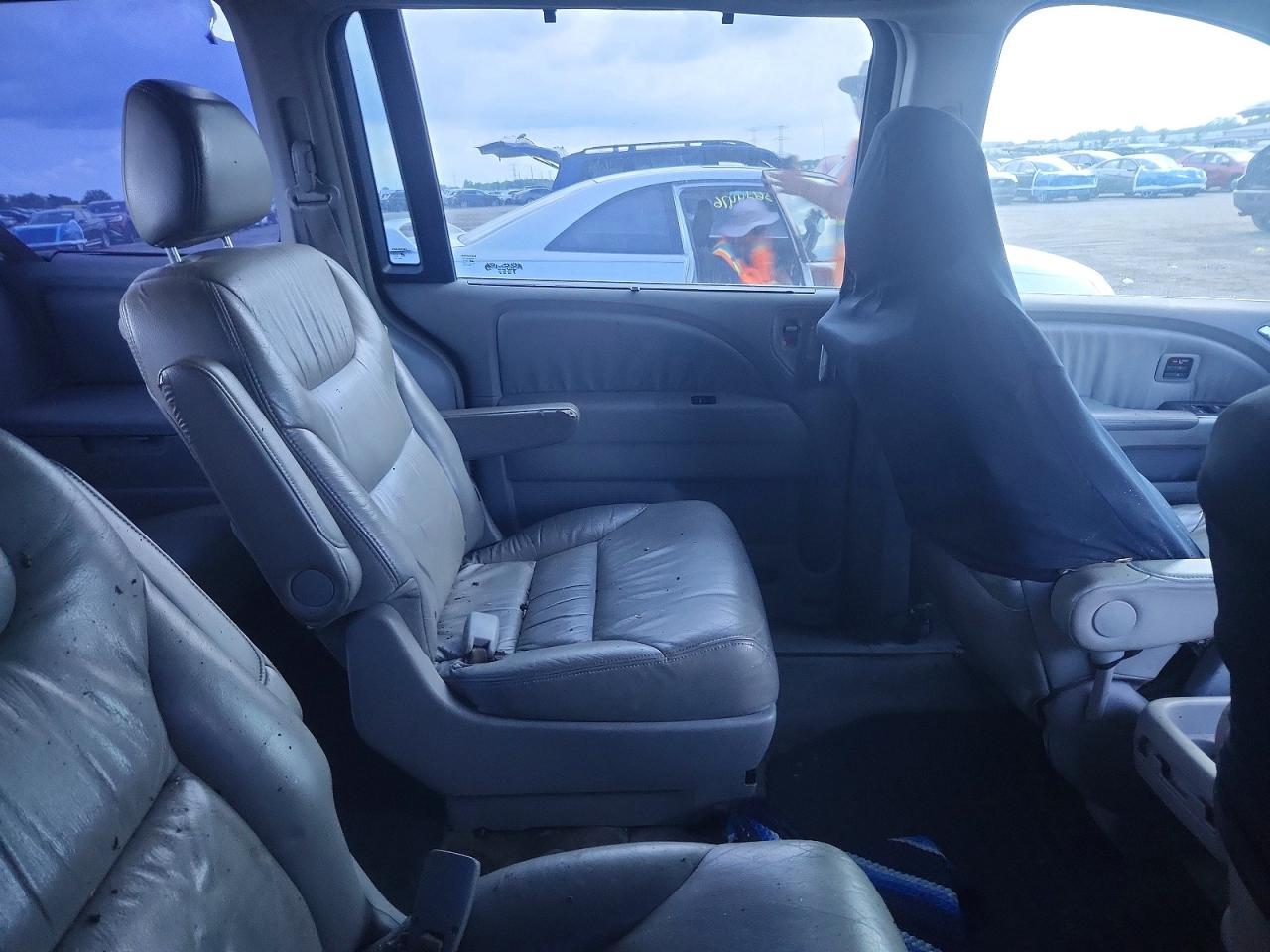 2006 Honda Odyssey Touring Gray vin: 5FNRL38886B101985