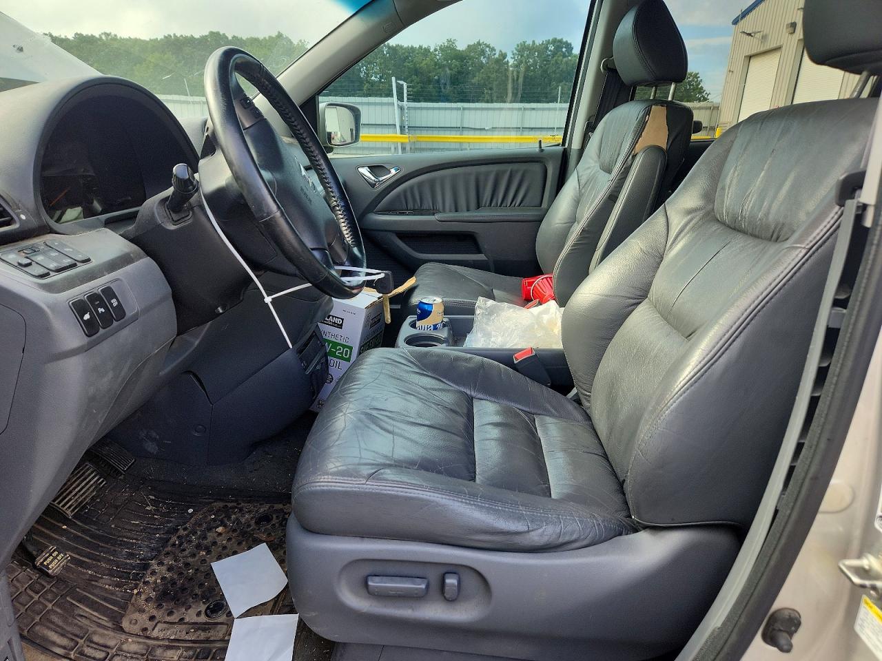2007 Honda Odyssey Touring Silver vin: 5FNRL38887B079696