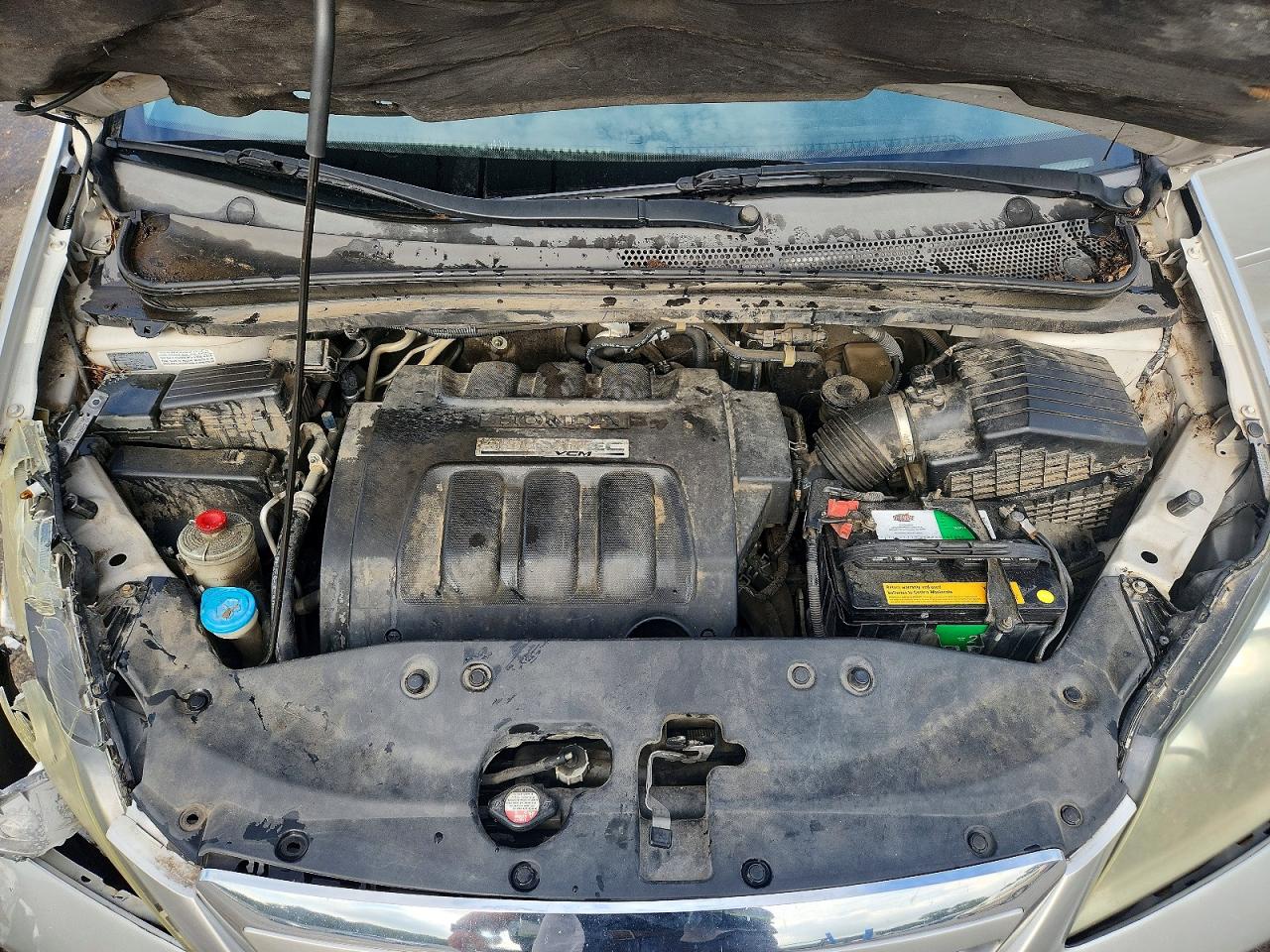 2007 Honda Odyssey Touring Silver vin: 5FNRL38887B079696