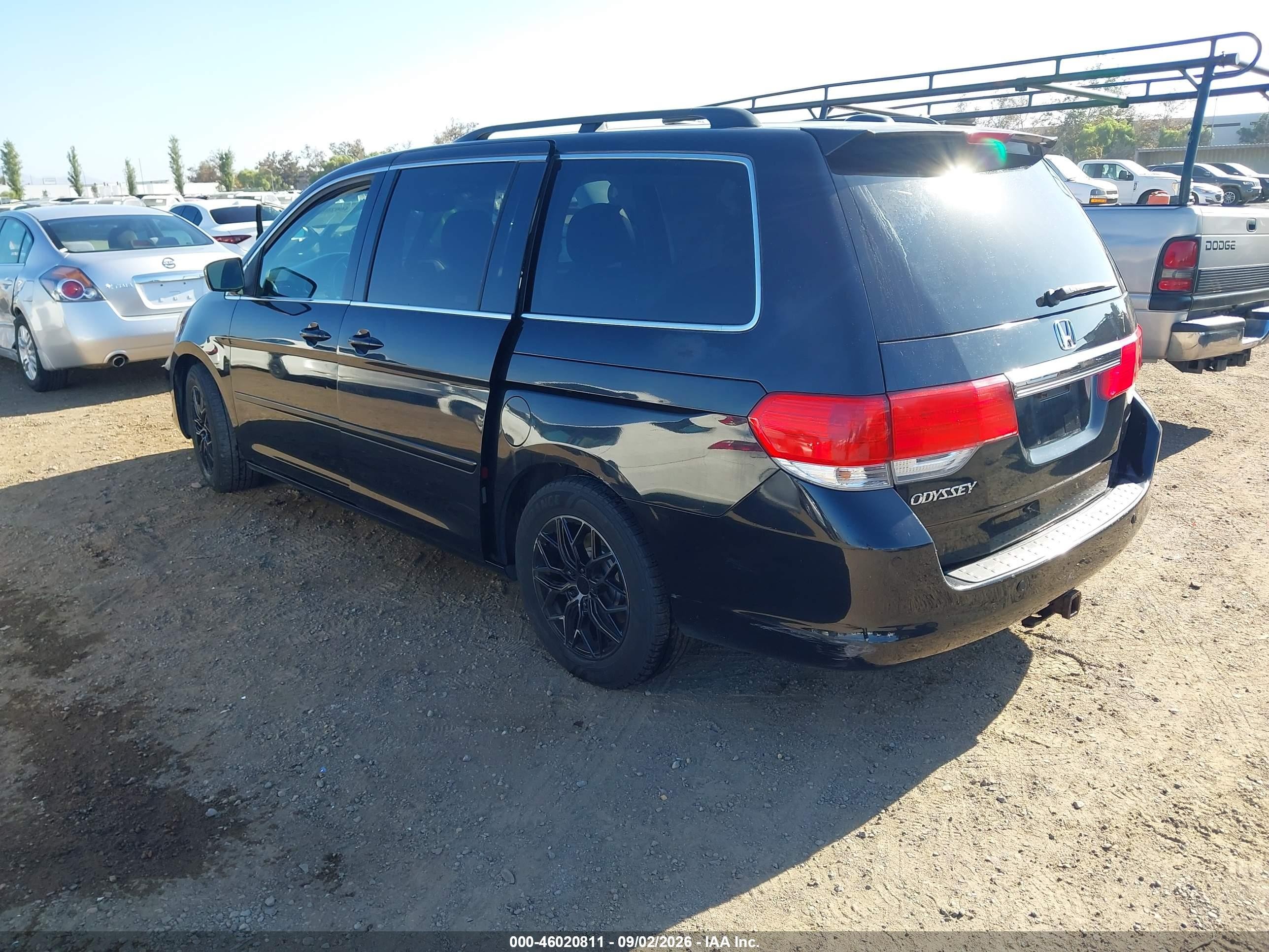 2008 Honda Odyssey Touring Black vin: 5FNRL38888B071390