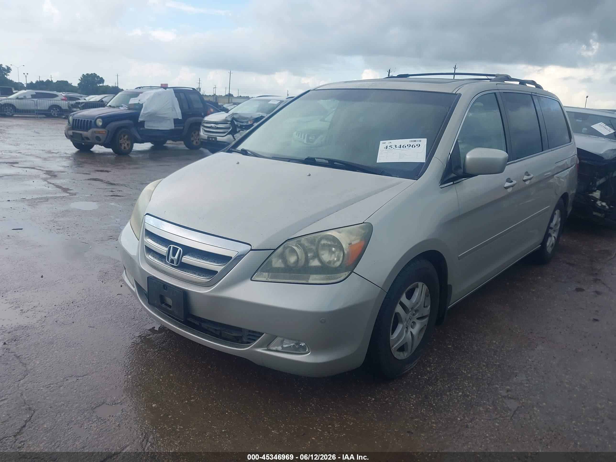 2005 Honda Odyssey Touring Серебряный vin: 5FNRL38895B004731