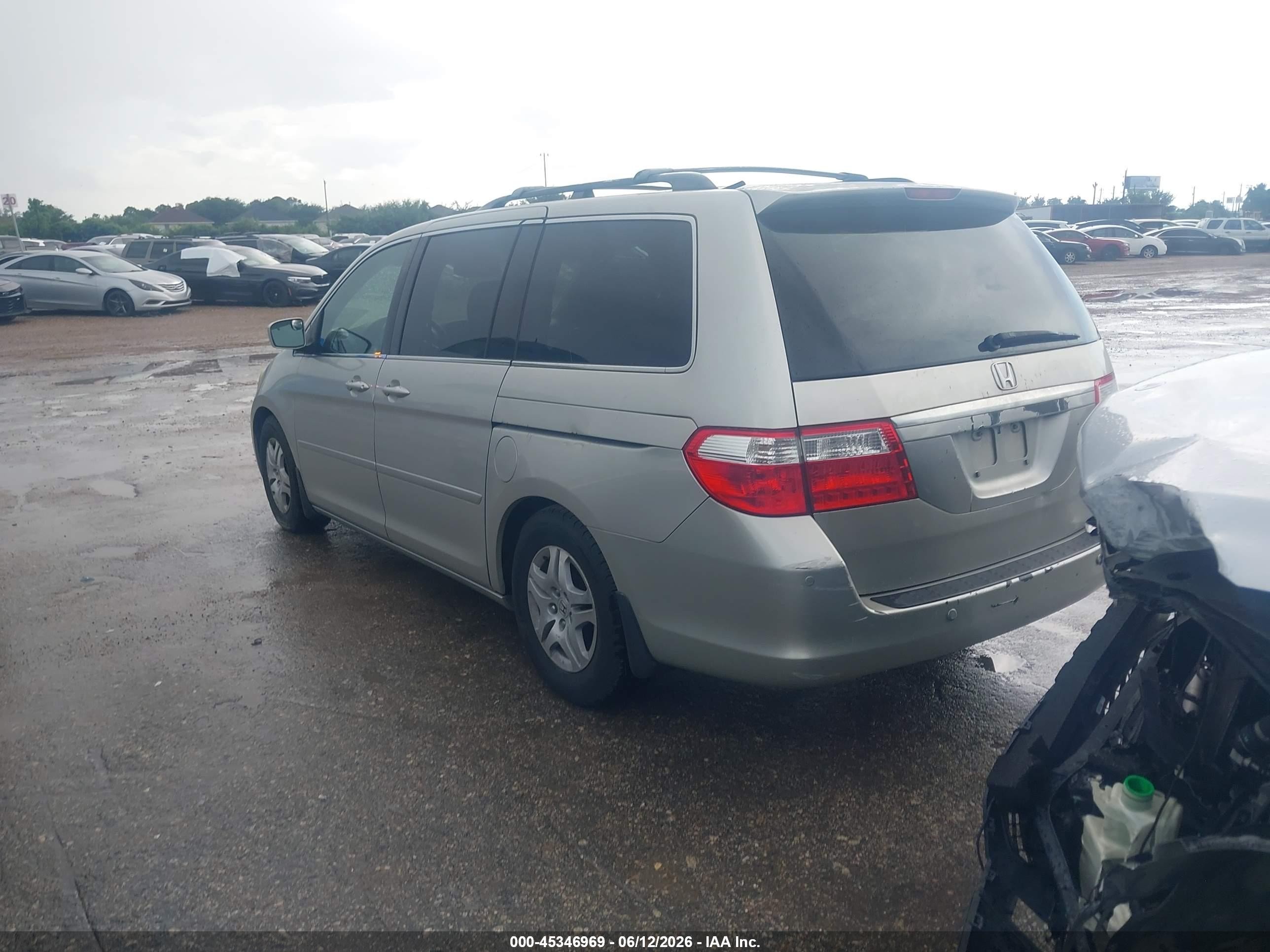 2005 Honda Odyssey Touring Серебряный vin: 5FNRL38895B004731