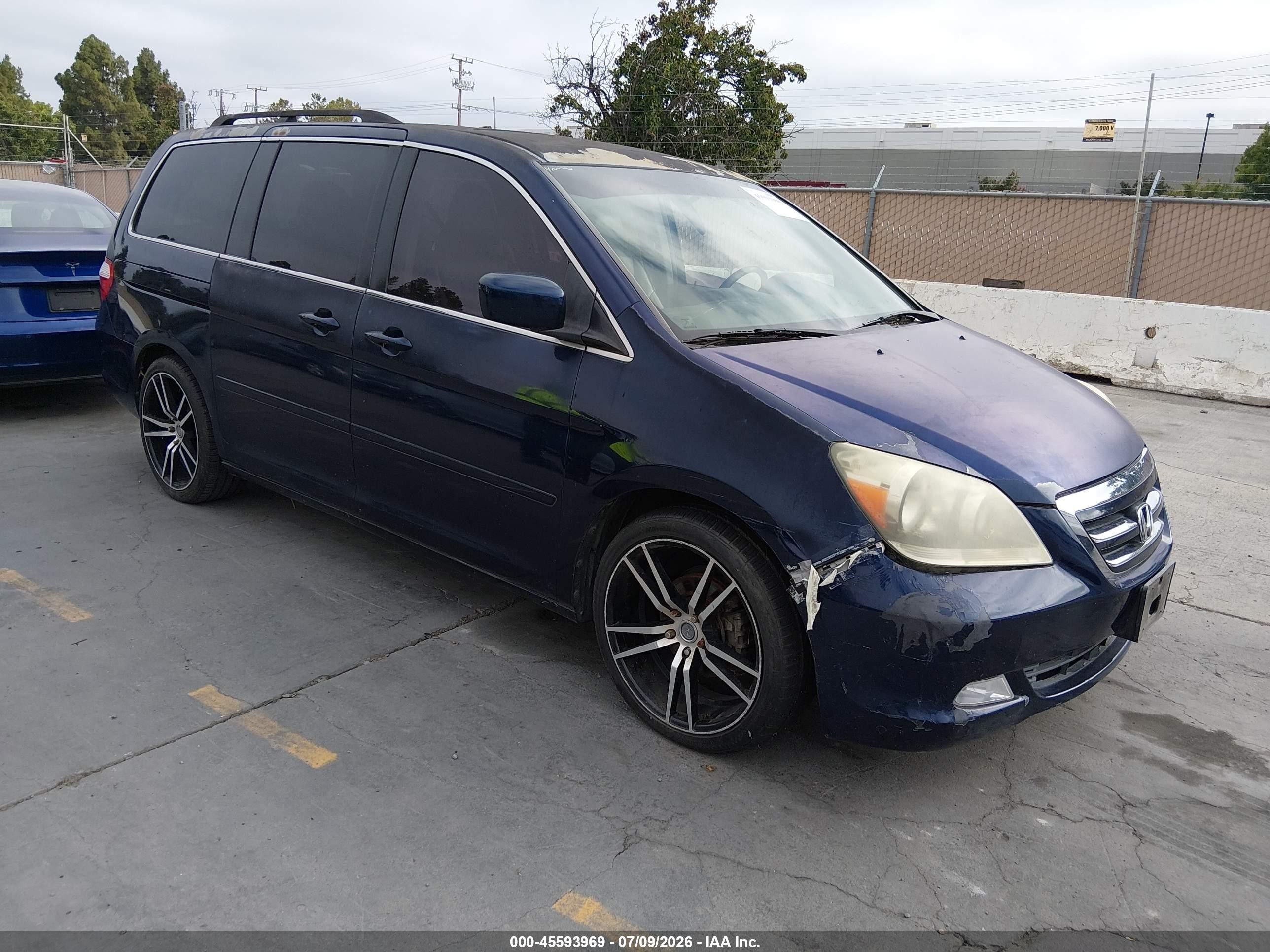 2005 Honda Odyssey Touring Синий vin: 5FNRL38895B098738