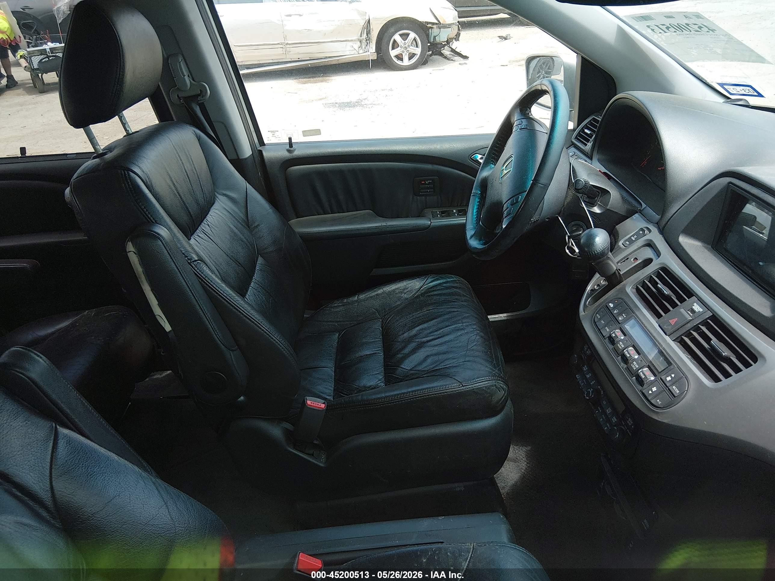 2007 Honda Odyssey Touring Silver vin: 5FNRL38897B089234