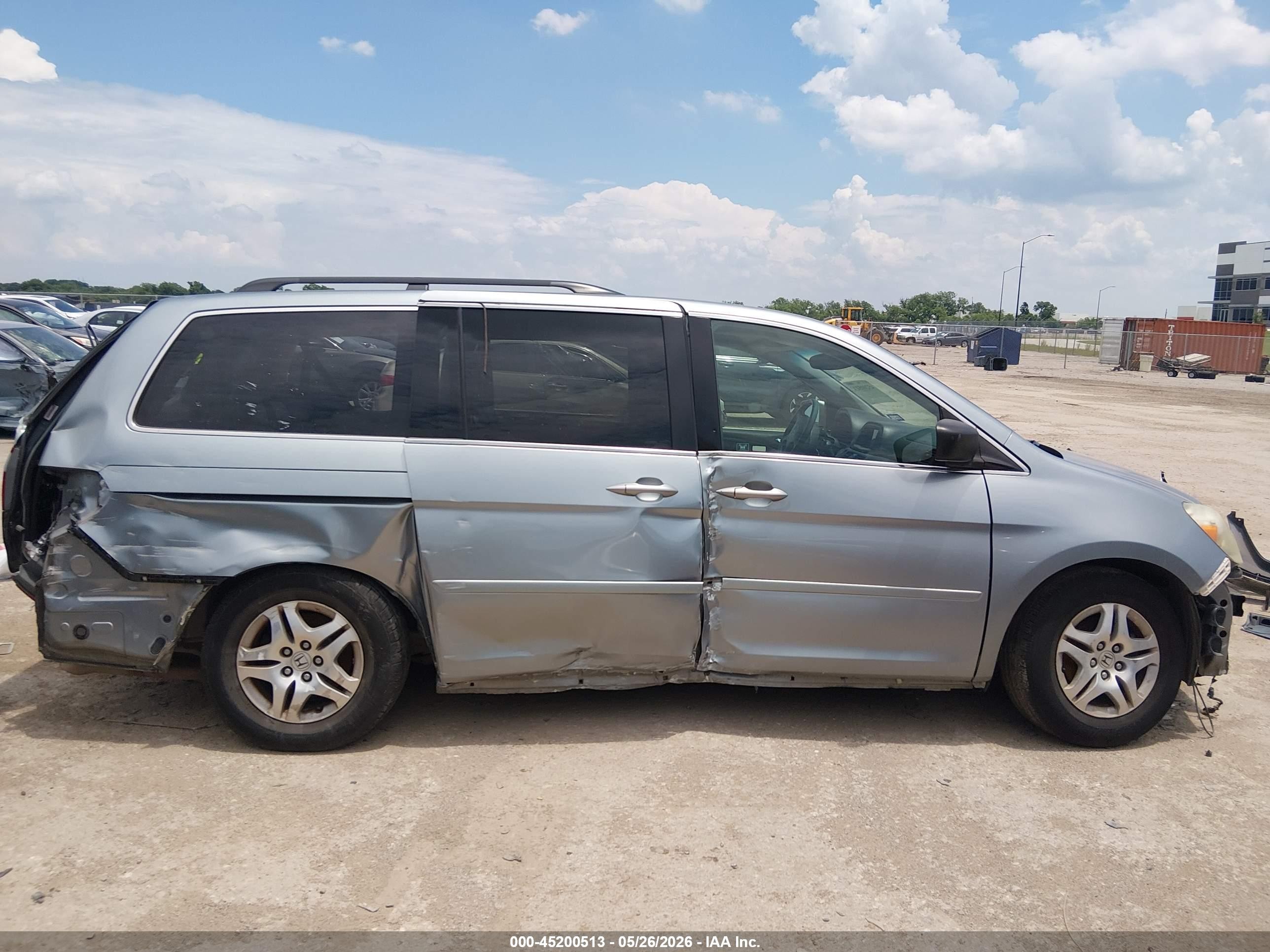 2007 Honda Odyssey Touring Silver vin: 5FNRL38897B089234