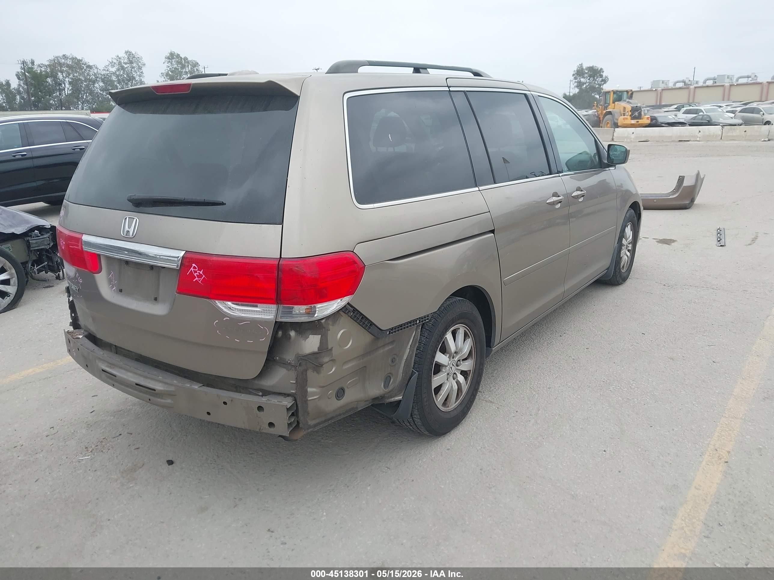 2008 Honda Odyssey Touring Gold vin: 5FNRL38898B044215
