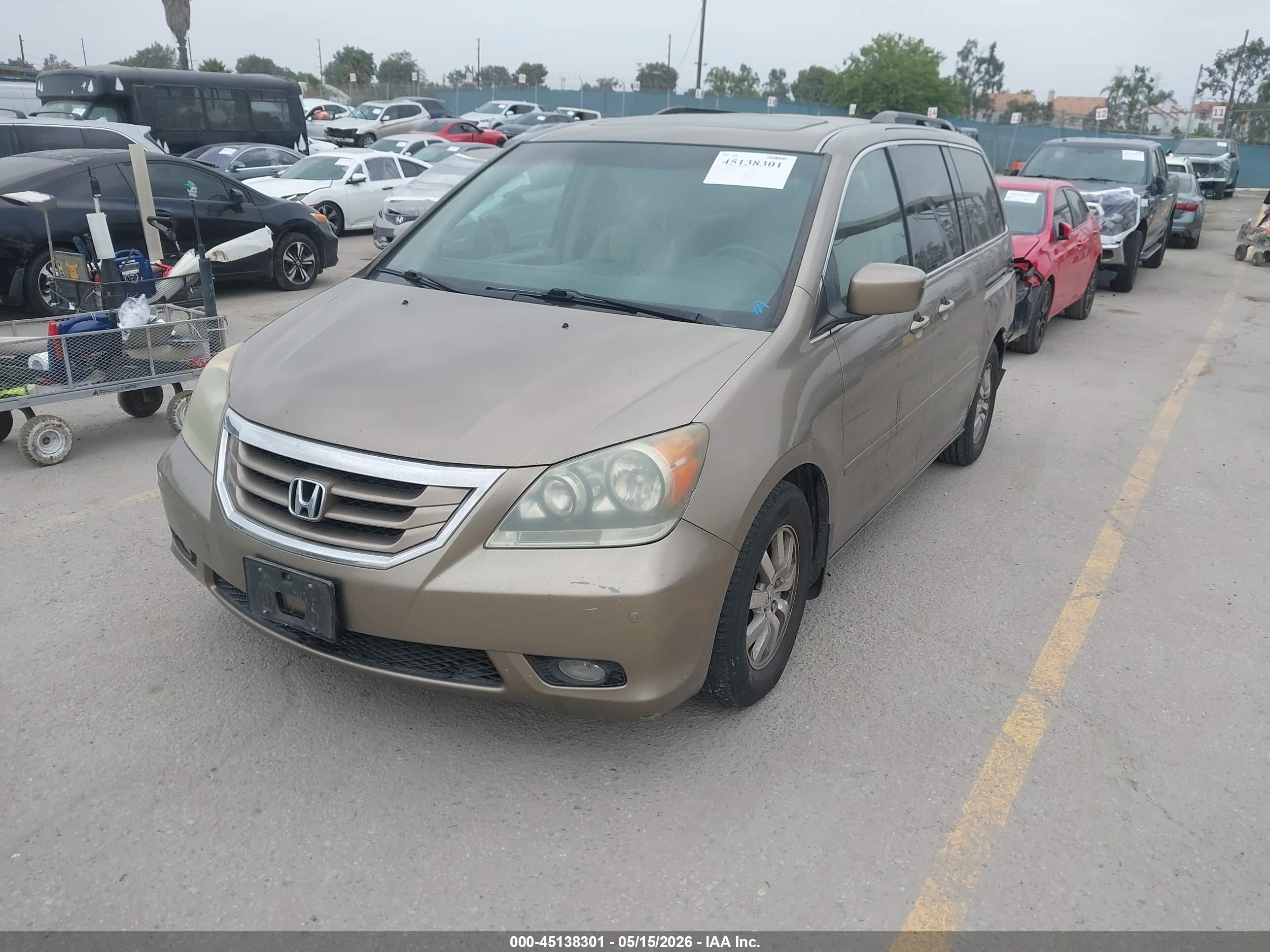 2008 Honda Odyssey Touring Gold vin: 5FNRL38898B044215
