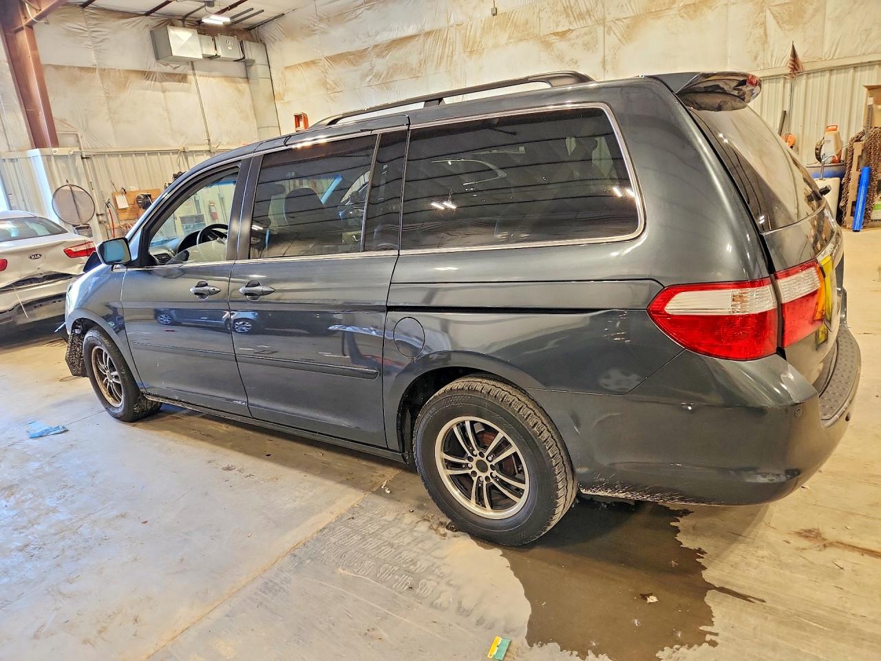 2005 Honda Odyssey Touring Blue vin: 5FNRL388X5B006875