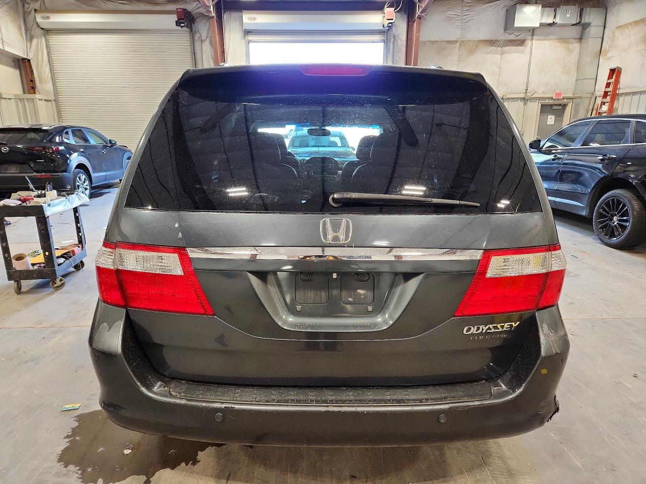 2005 Honda Odyssey Touring Blue vin: 5FNRL388X5B006875