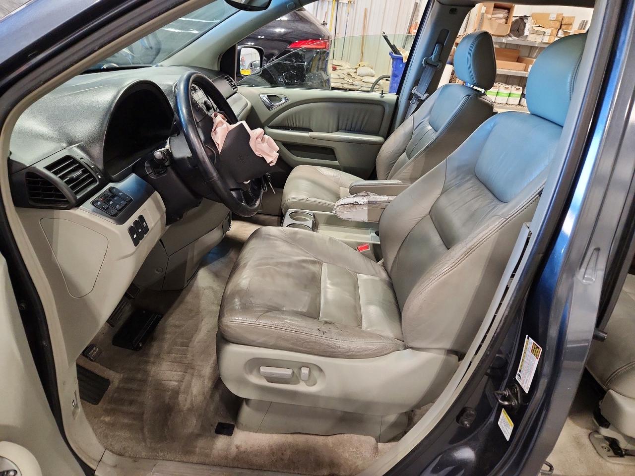 2005 Honda Odyssey Touring Blue vin: 5FNRL388X5B006875