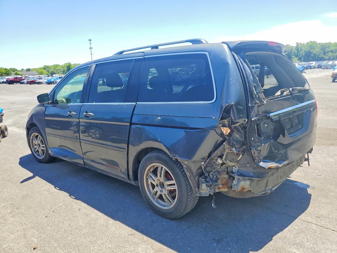 2005 Honda Odyssey Touring Gray vin: 5FNRL388X5B012515