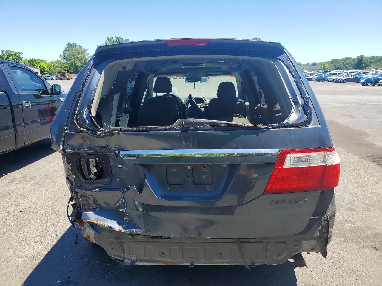 2005 Honda Odyssey Touring Gray vin: 5FNRL388X5B012515