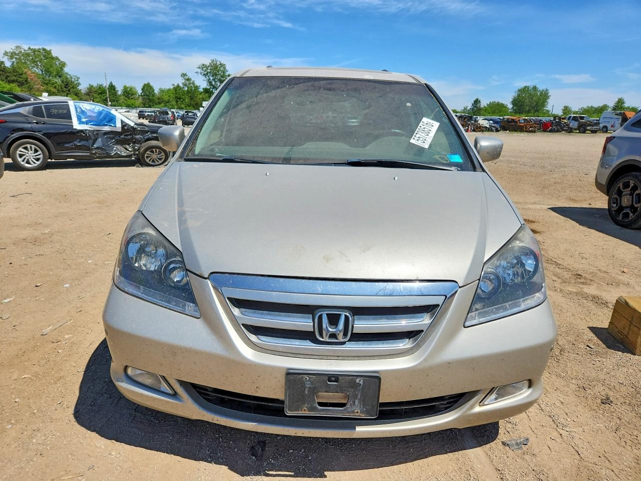 2006 Honda Odyssey Touring Silver vin: 5FNRL388X6B053843