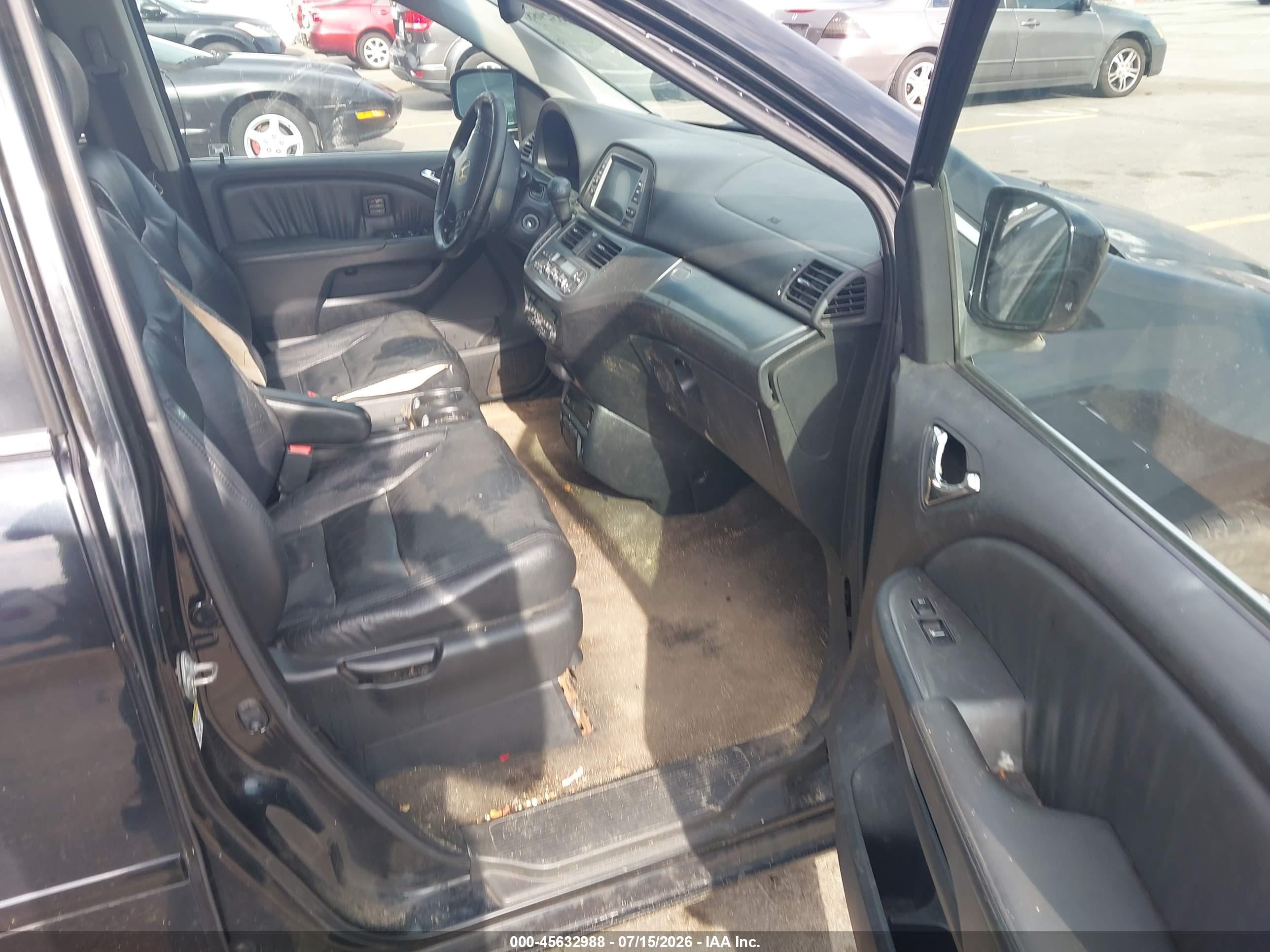 2007 Honda Odyssey Touring Black vin: 5FNRL388X7B012789