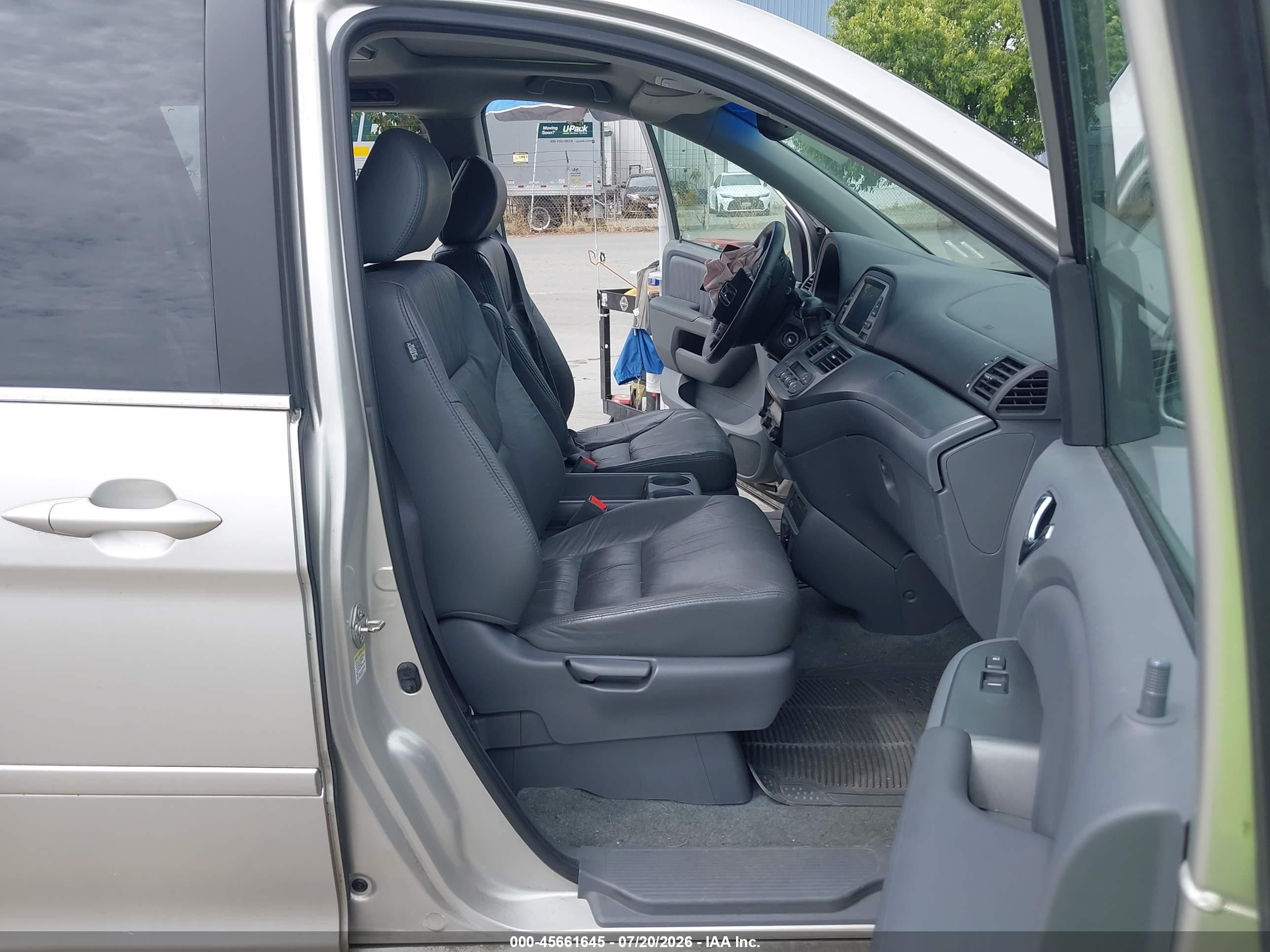 2007 Honda Odyssey Touring Серый vin: 5FNRL388X7B047722
