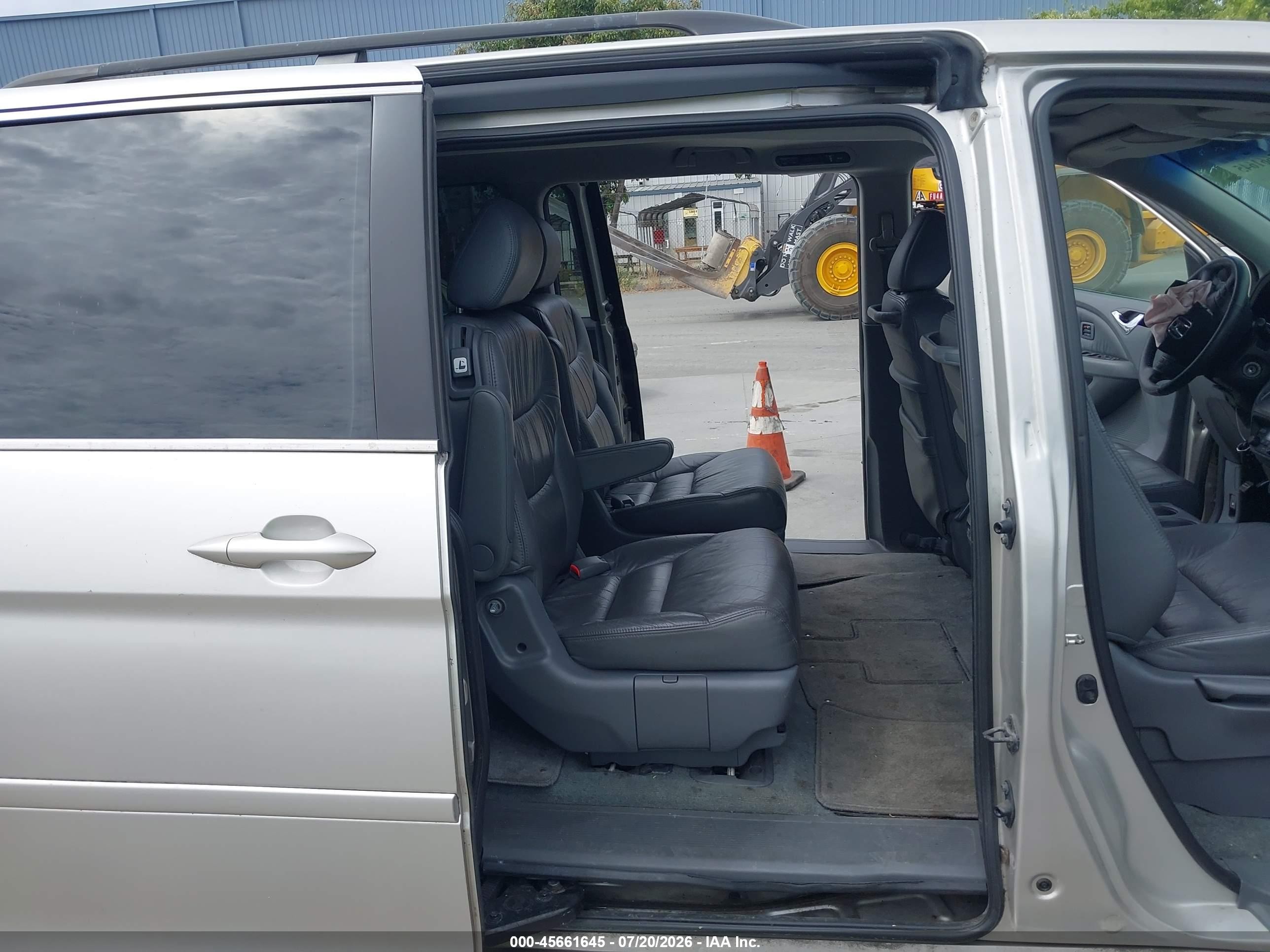 2007 Honda Odyssey Touring Серый vin: 5FNRL388X7B047722