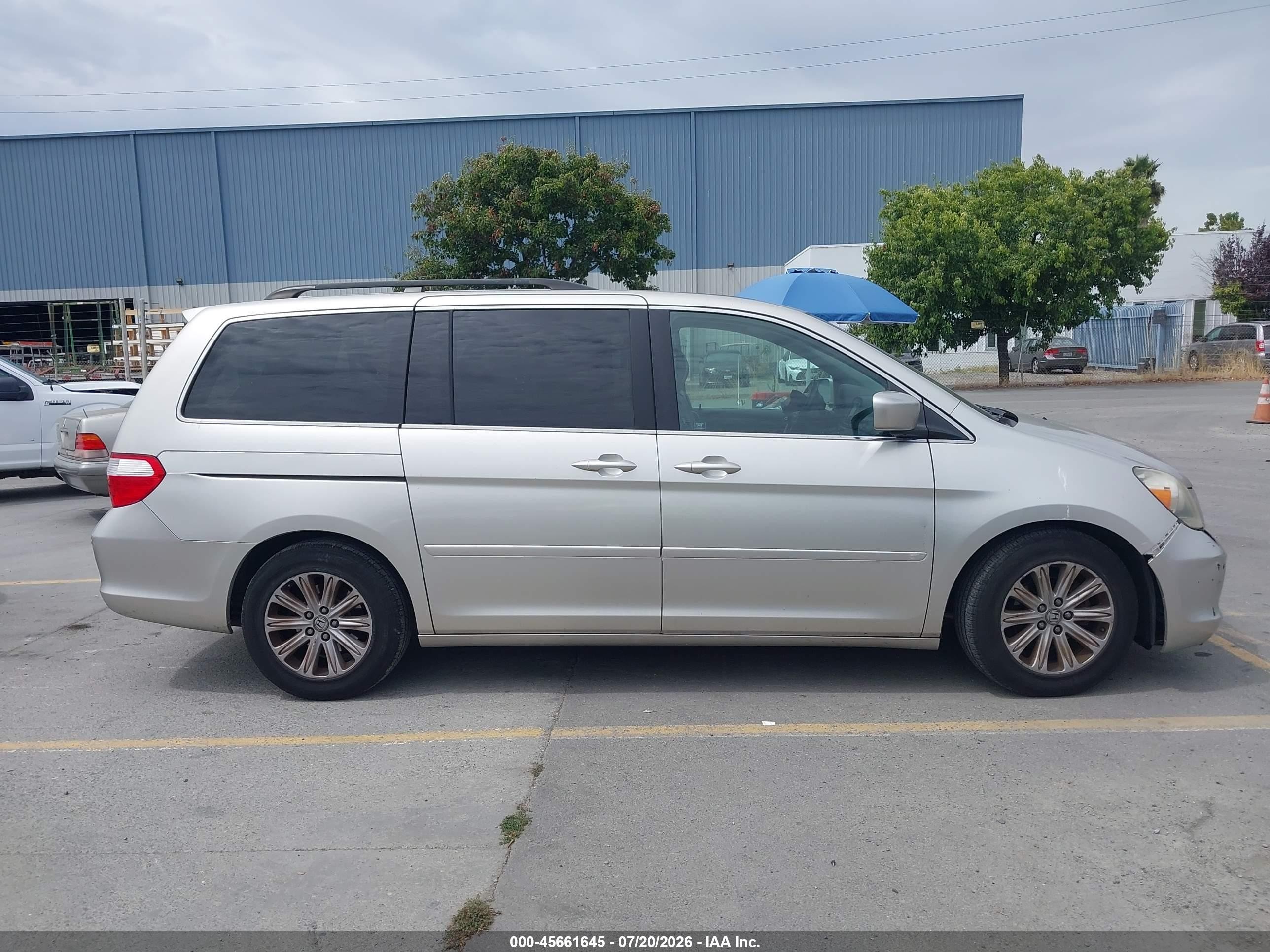2007 Honda Odyssey Touring Серый vin: 5FNRL388X7B047722
